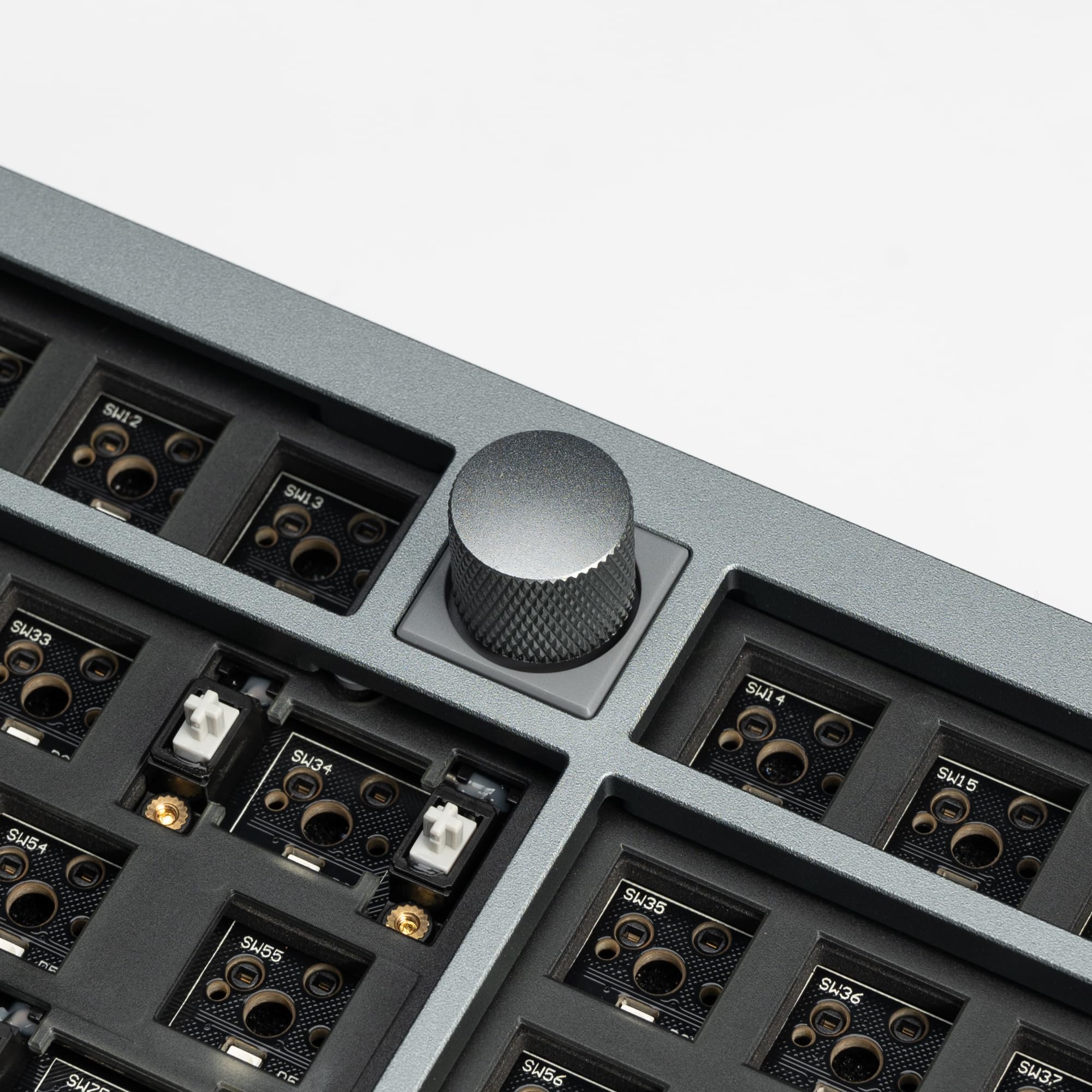 Keychron Q6 Pro Full-Metal Custom Mechanical Keyboard - QMK/VIA Programmable, Wireless Bluetooth & Wired USB, Hot-Swappable RGB Backlit, Full Size Layout for Mac/Windows/Linux (Grey) | Perfect for Gaming, Coding & Office Work