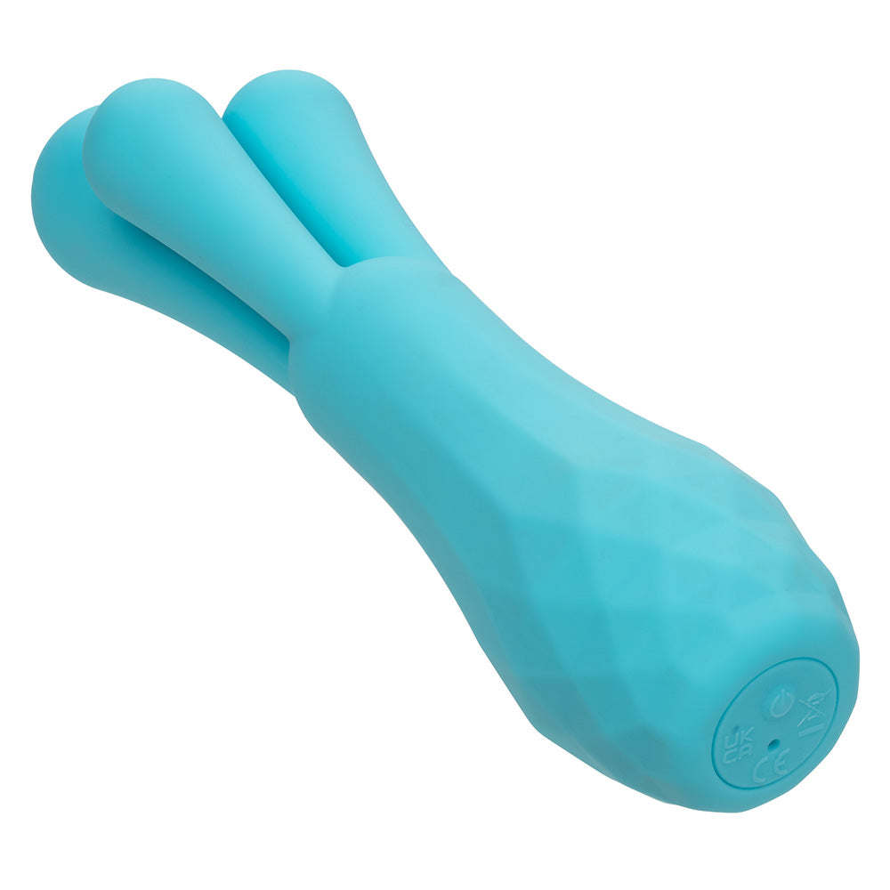 Gia Vibrating Waterproof Silicone Triple Teaser - Sensual Massager for Couples & Solo Play - Perfect for Bedroom Fun & Intimate Moments