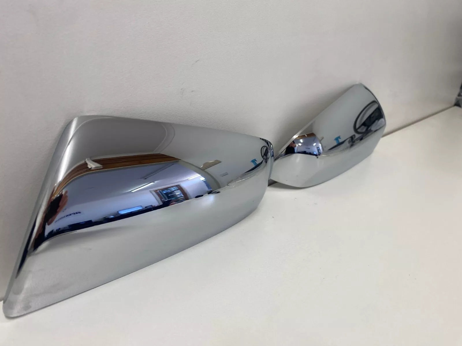 Genuine GM Holden VE VF WM WN Chrome Mirror Cover Set - Upgrade Your Car's Style & Protection for Daily Driving & Show Cars