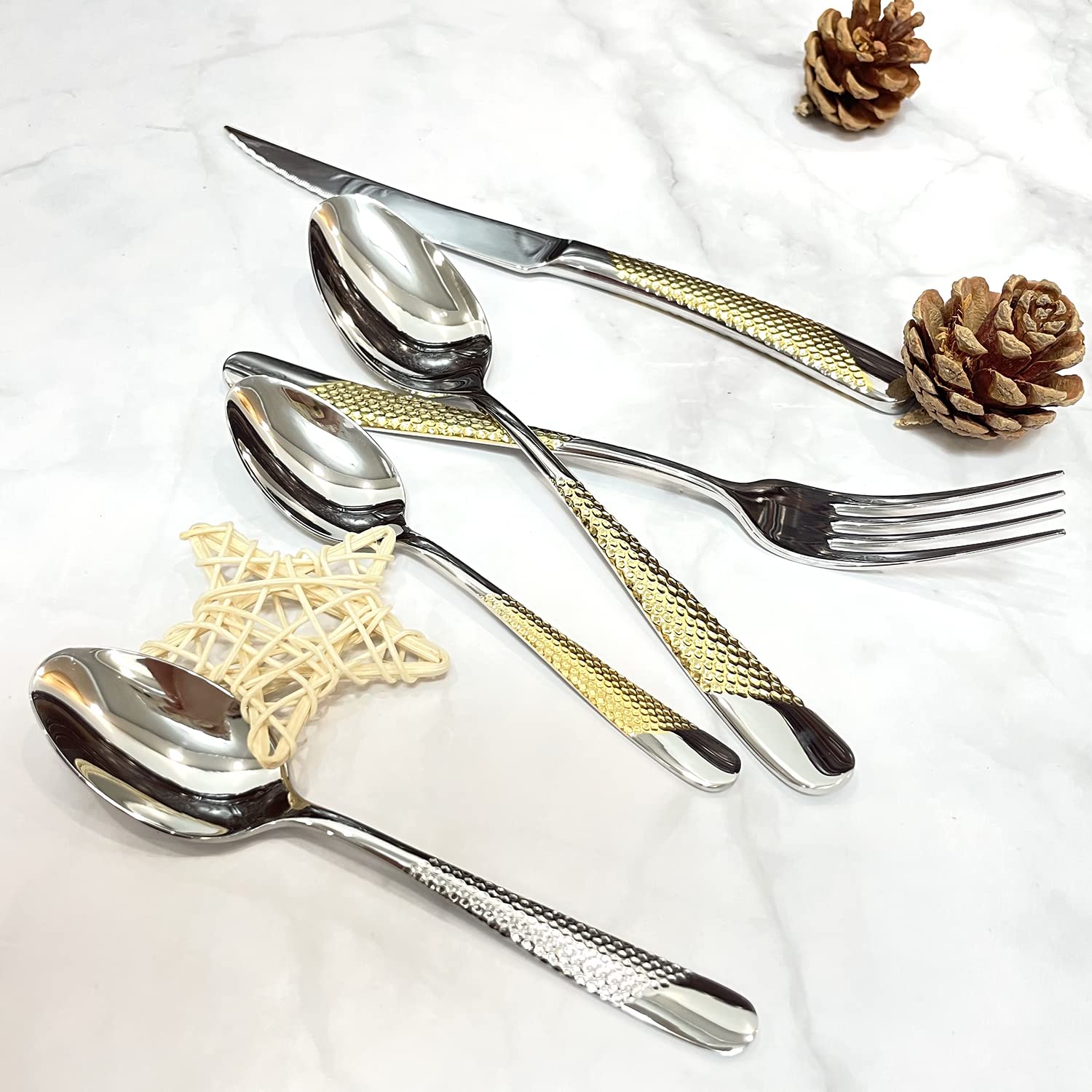 Premium 16-Piece Silver Flatware Cutlery Set - 18/10 Stainless Steel with Mirror Polish - Knife, Fork & Spoon Set for 4 - Dishwasher Safe & Reusable - Elegant Dining & Dinner Party Tableware - Perfect for Weddings, Holidays & Formal Gatherings
