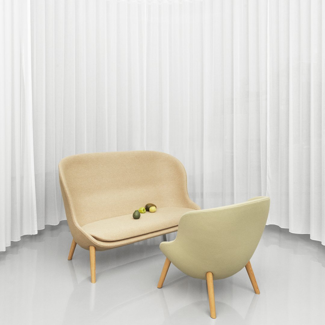Modern Hyg Lounge Chair with 4 Sturdy Legs - Comfortable Low Profile Design for Living Room, Bedroom or Office Relaxation
