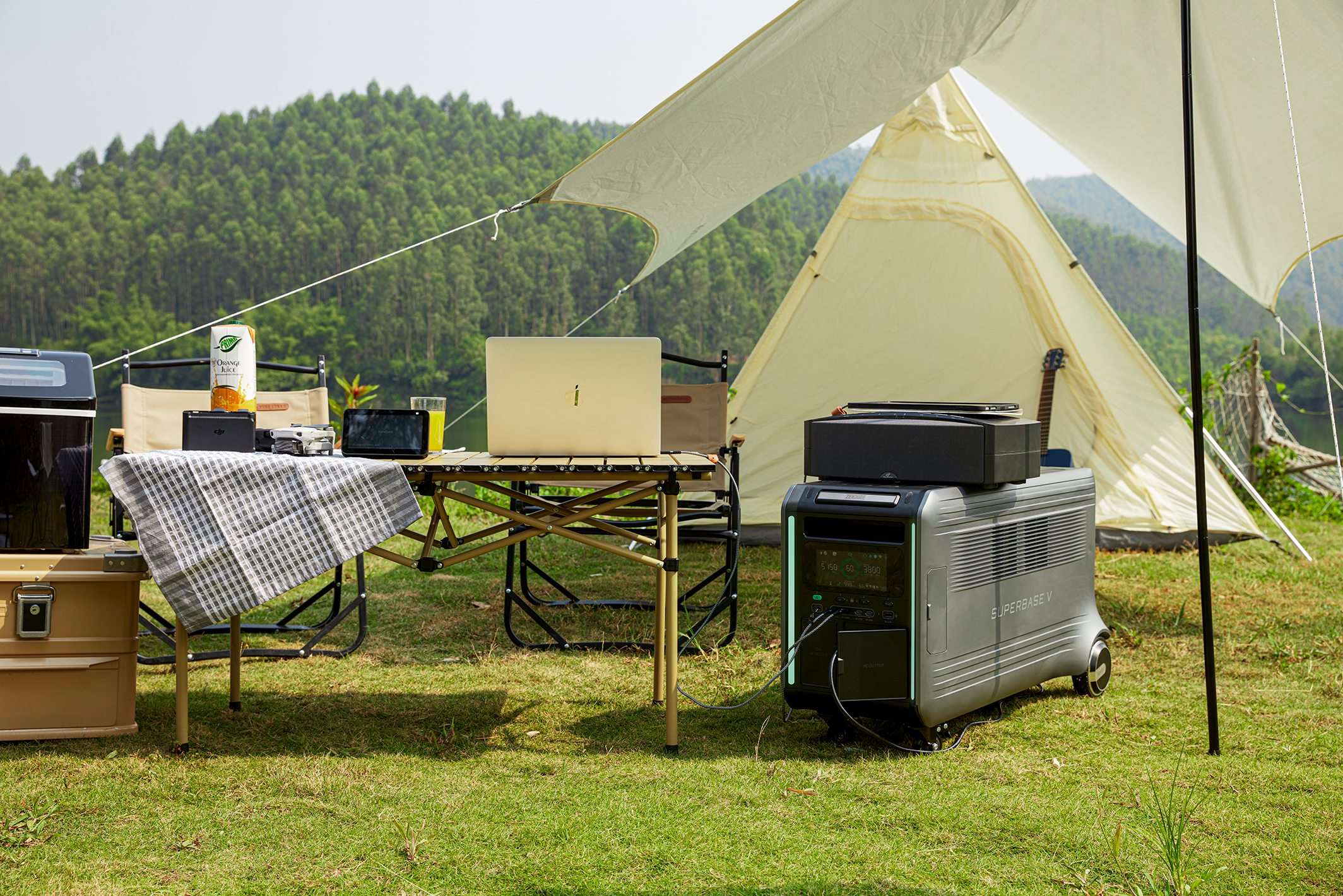 Zendure SuperBase V4600 Portable Power Station | 4.6kWh Capacity, 120V/240V Dual Voltage Output | Perfect for Camping, RV Trips & Emergency Backup Power