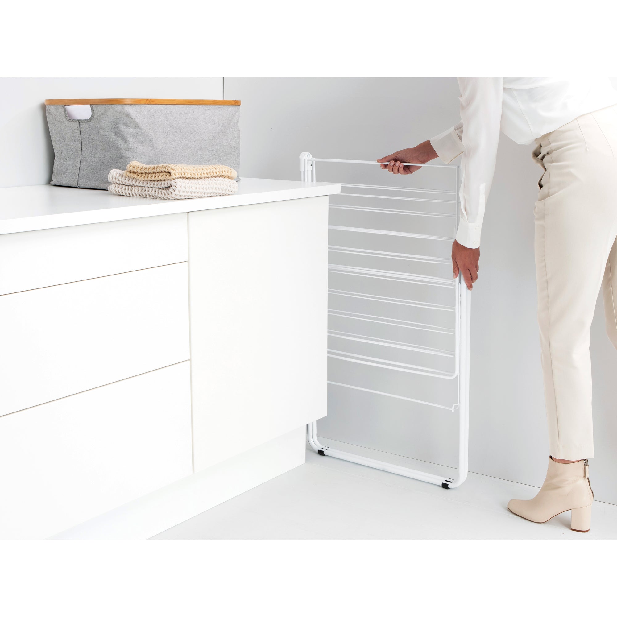 20 Meters White Wall Mounted Clothes Drying Rack - Space Saving Laundry Solution for Apartments, Balconies & Small Homes