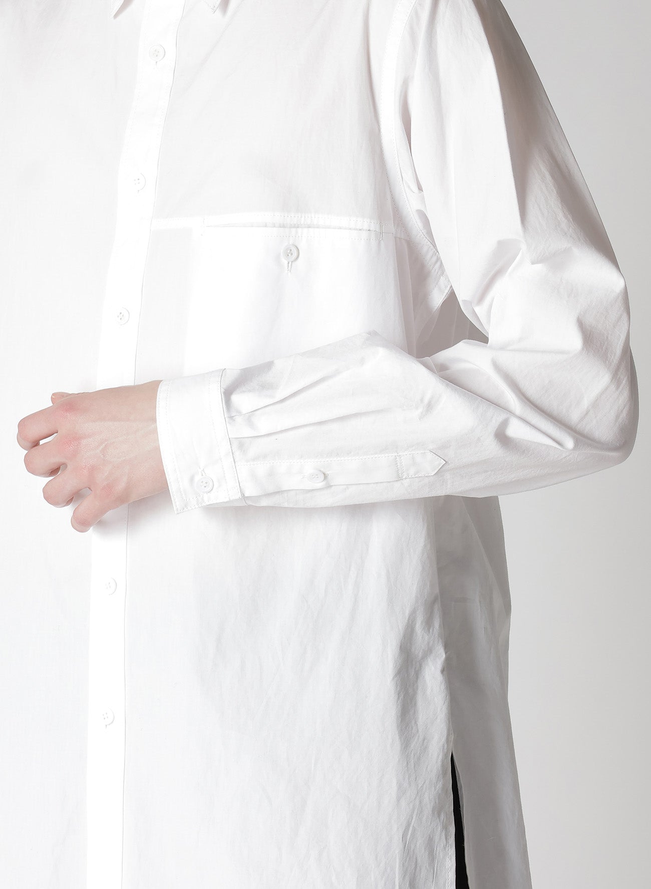 Chain Stitch Round Hem Blouse for Women - Stylish & Comfortable Casual Top for Everyday Wear, Office, and Outings