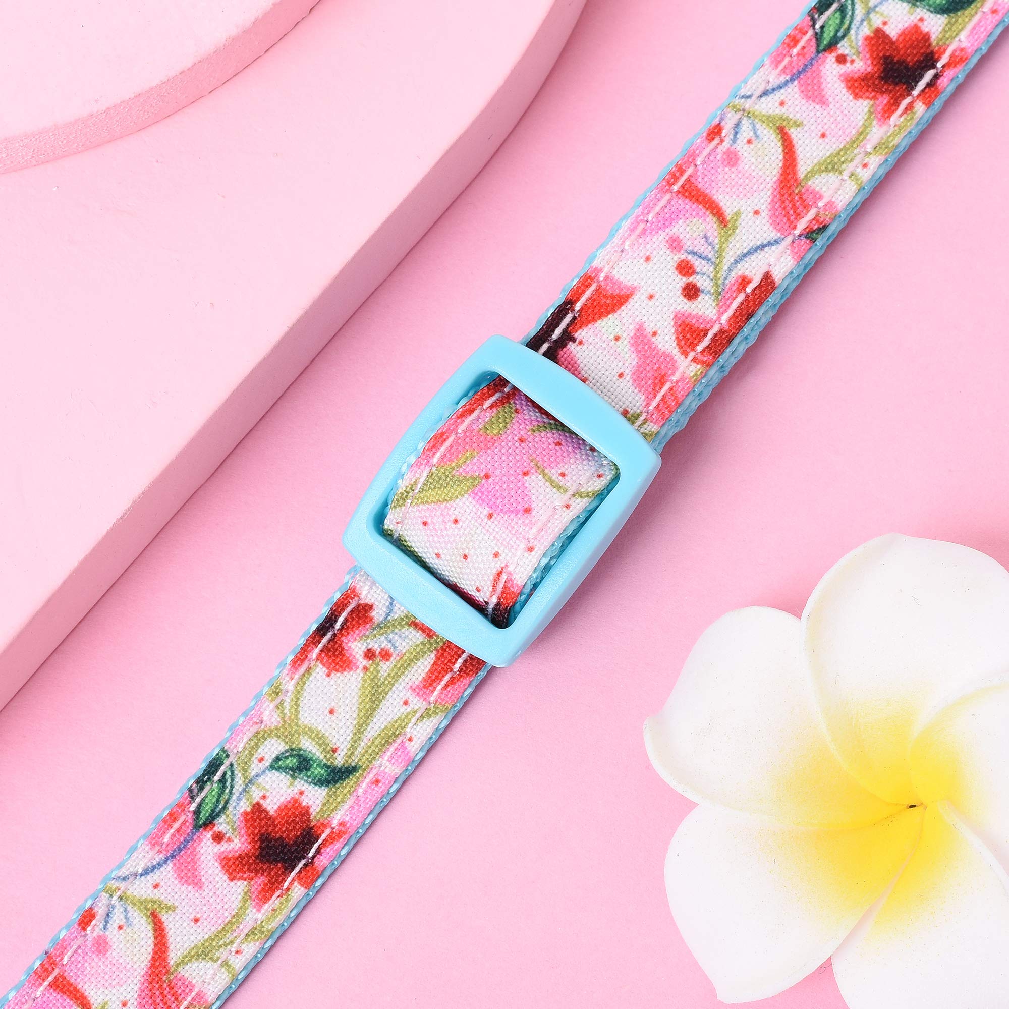 Cute Flower & Fruit Pattern Dog Collar for Medium Dogs - Soft Poly Cotton Fabric, Lightweight & Comfortable - Perfect for Daily Walks, Training & Outdoor Adventures (Lily, Size M)
