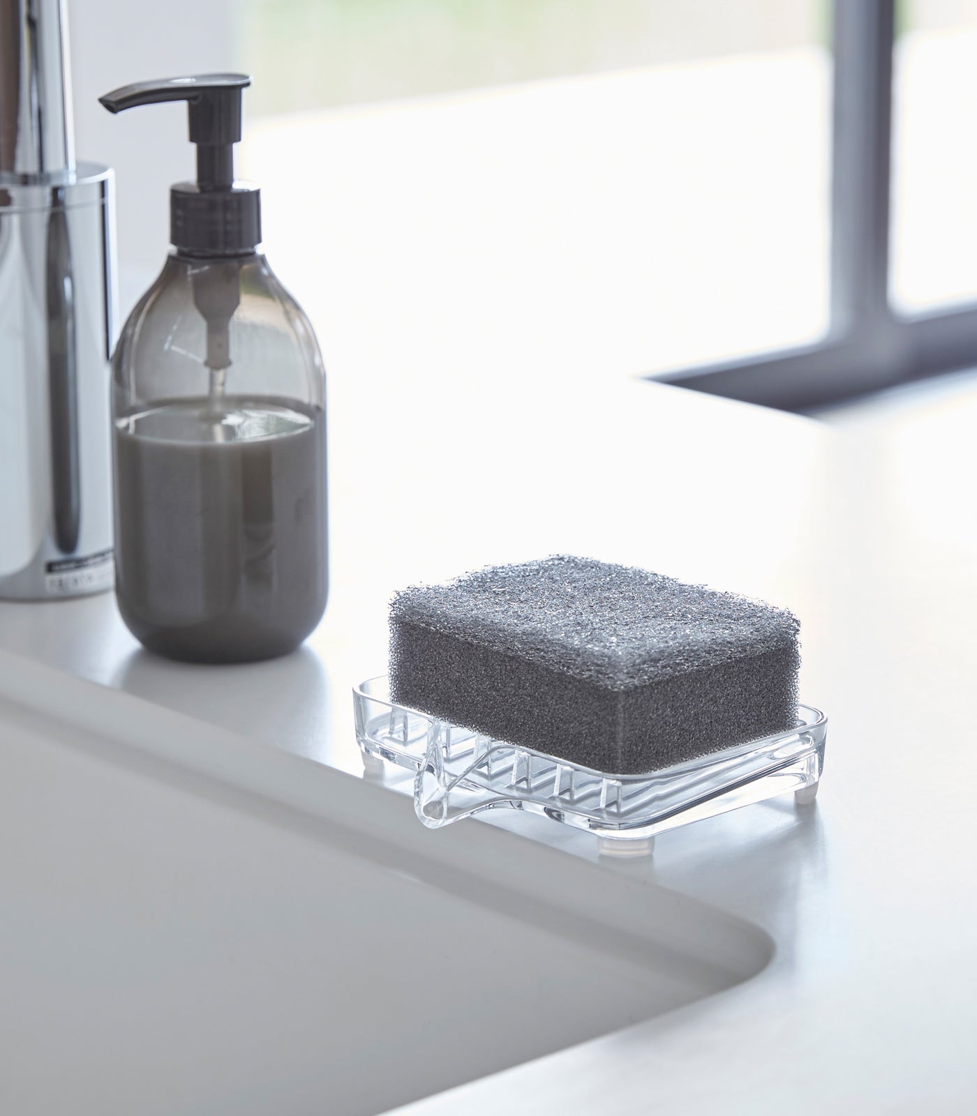 Self Draining Soap Tray - Acrylic Bathroom Organizer for Showers & Sinks | Keeps Countertops Dry & Clean
