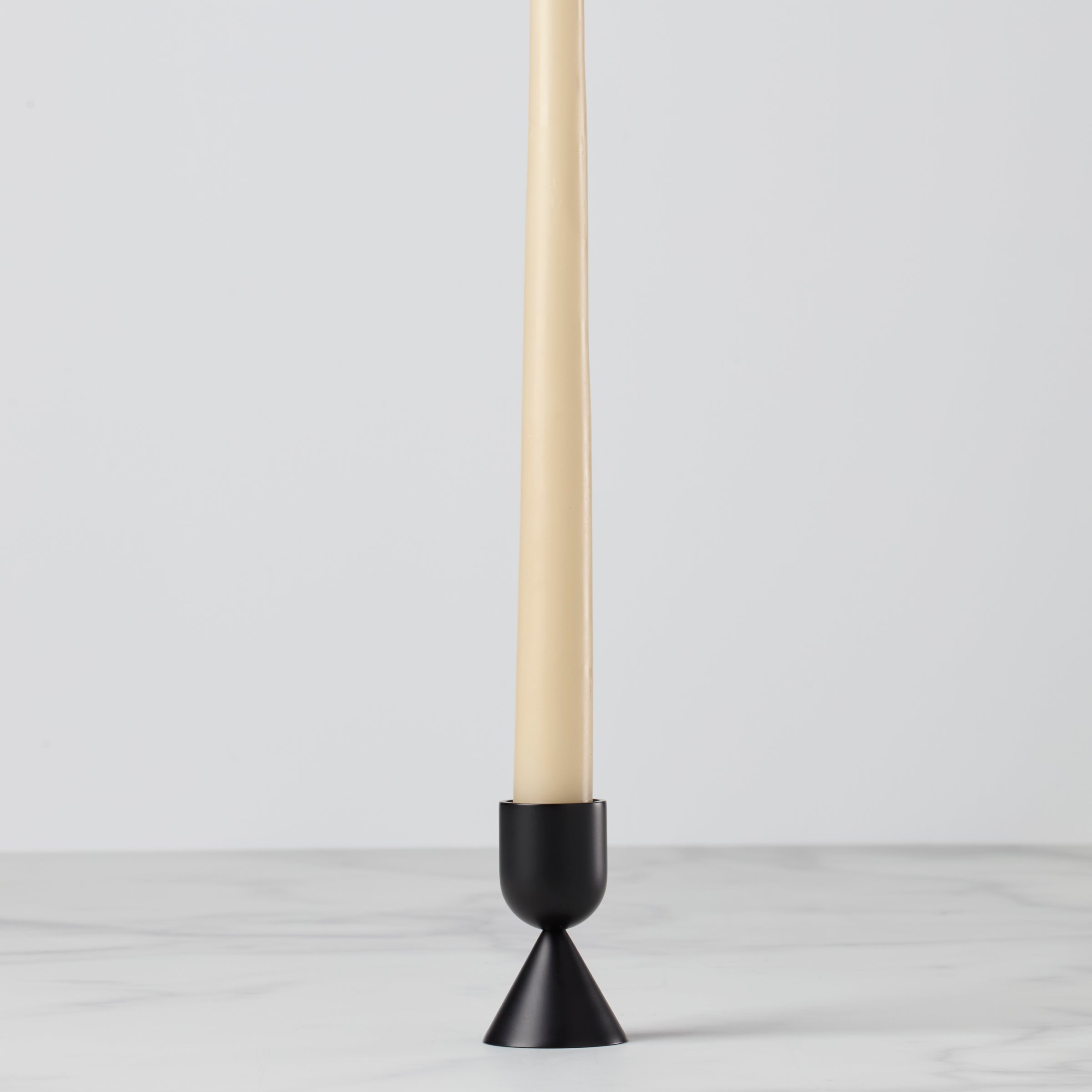 Onyx Brass Short Taper Candle Holder - Elegant Home Decor for Dining Table, Wedding Centerpiece & Romantic Ambiance