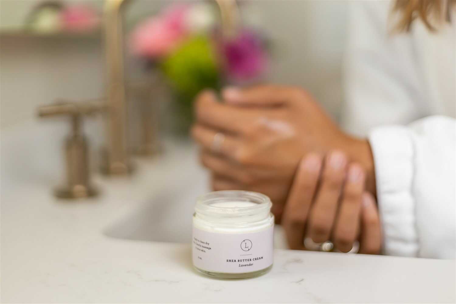 Organic CBD Lavender Shea Butter Body Cream - THC Free, Moisturizing & Relaxing Skin Care - Perfect for Dry Skin Relief, Massage & Aromatherapy