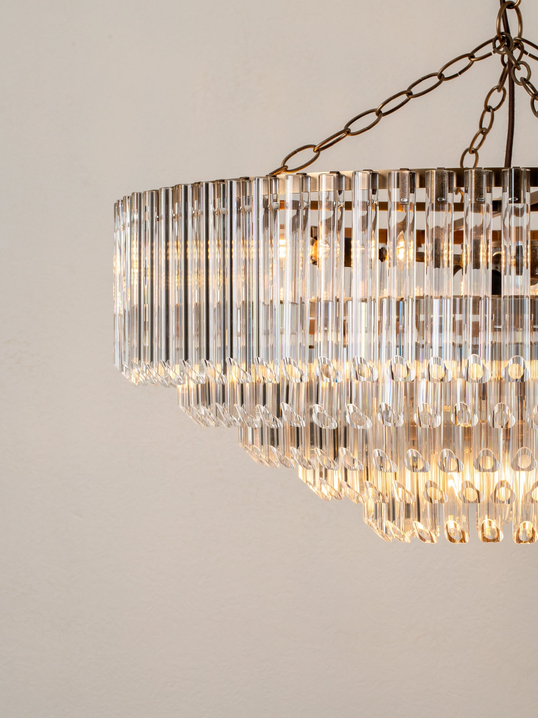 Petalia 9-Light Aged Brass and Clear Glass Tube Wide Chandelier - Elegant Dining Room Lighting for Farmhouse & Modern Decor