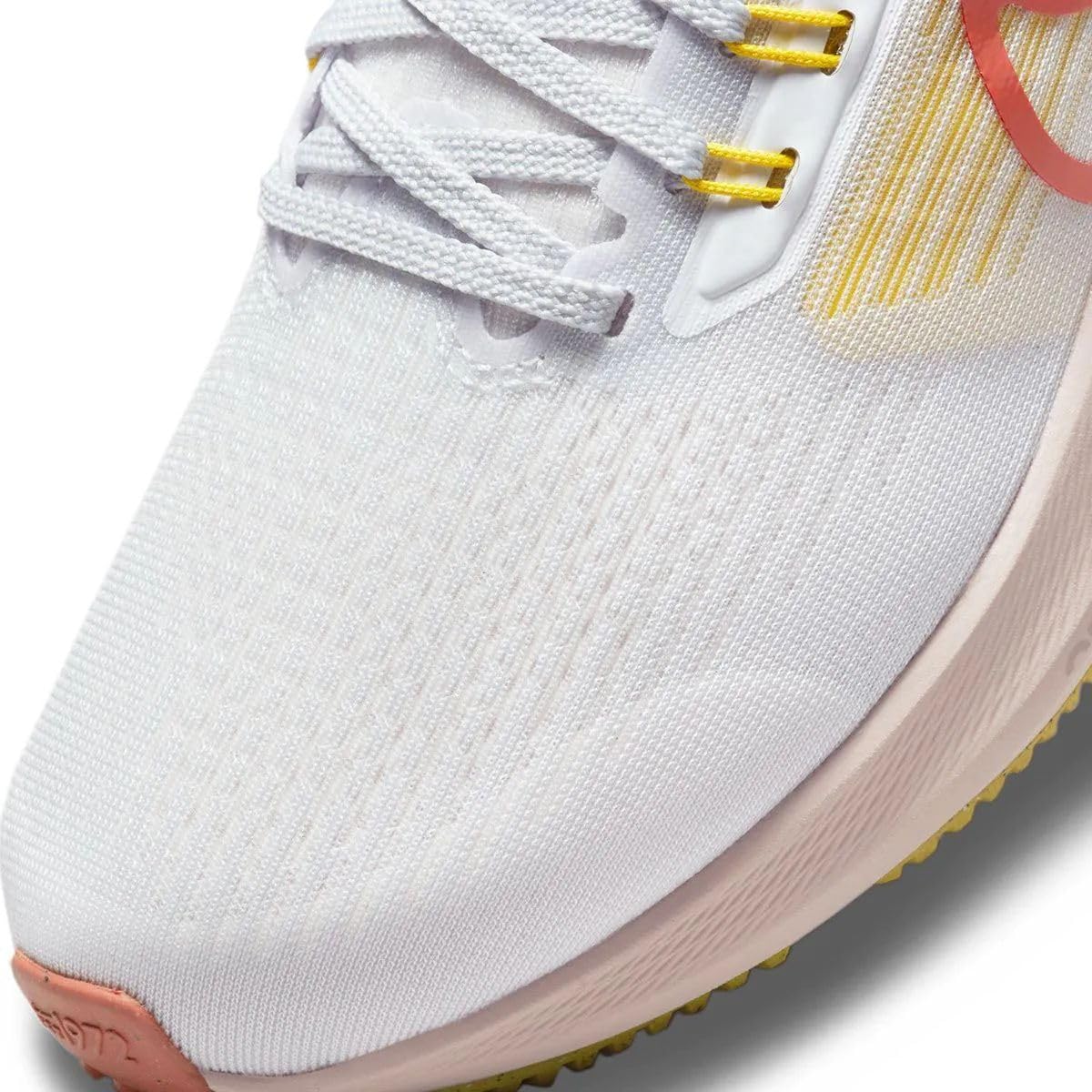 Nike Air Zoom Pegasus 39 Women's Running Shoes - Lightweight Cushioned Trainers for Jogging & Gym Workouts | Perfect for Road Running, Marathon Training & Daily Fitness