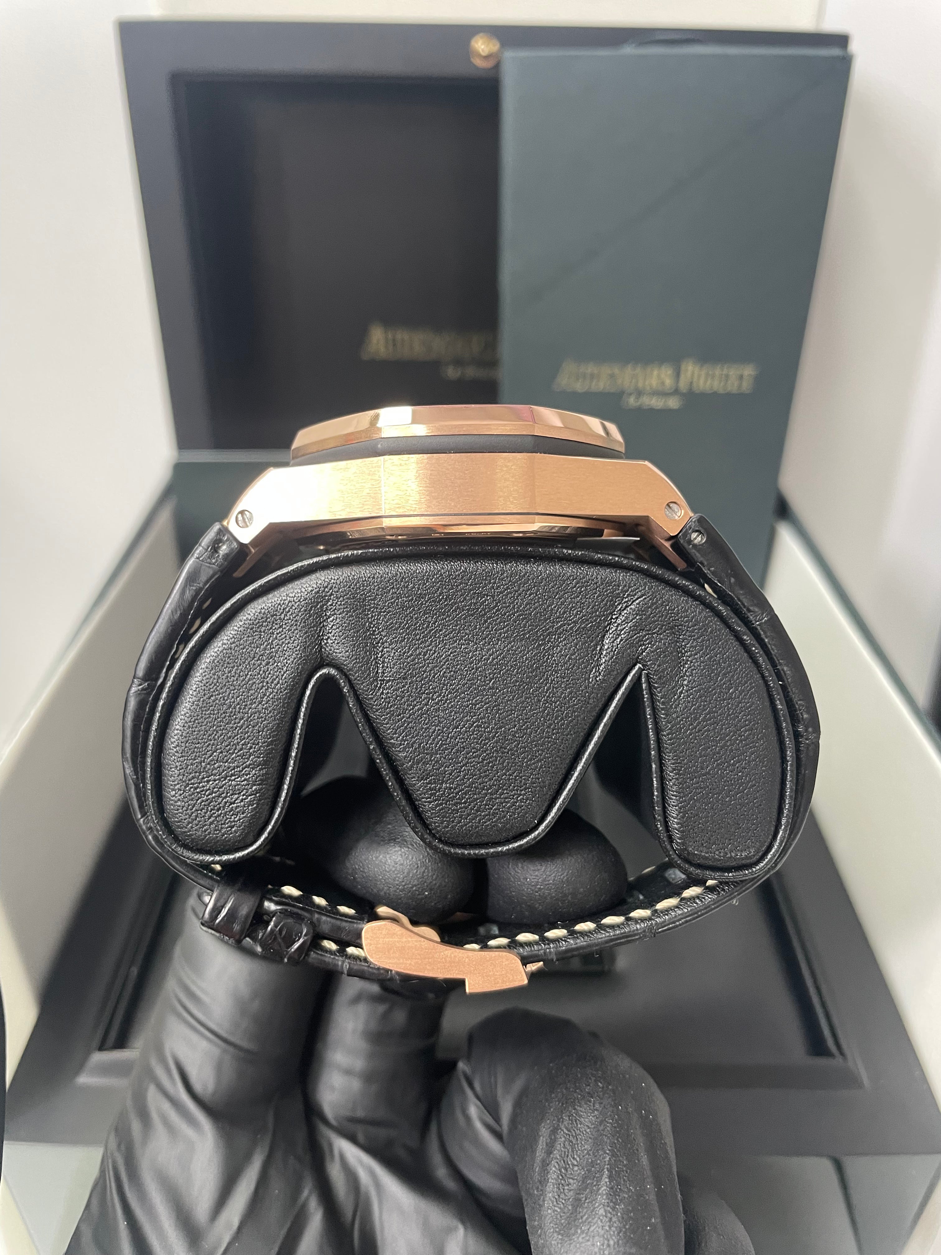 Audemars Piguet Royal Oak Offshore Selfwinding Chronograph Men's Watch - 18K Rose Gold Case, Black Dial with Rose Gold Subdials, Ceramic Bezel (Ref#26470OR.OO.A002CR.02) - Luxury Sports Watch for Business, Events & Collectors