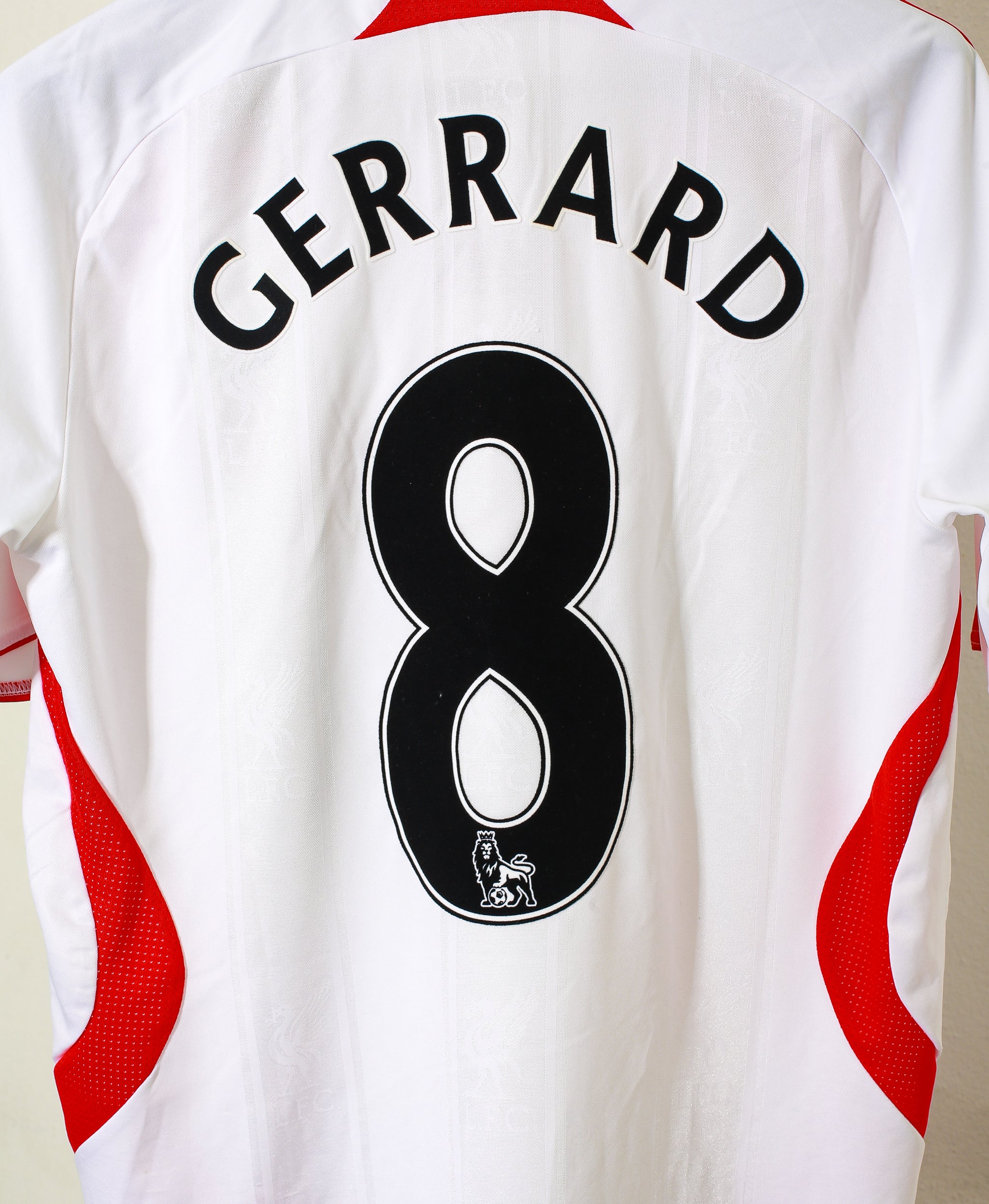 2007 Liverpool FC Away Jersey #8 Steven Gerrard - XL Size Soccer Shirt for Fans & Collectors - Perfect for Match Days, Cosplay & Sports Memorabilia Display