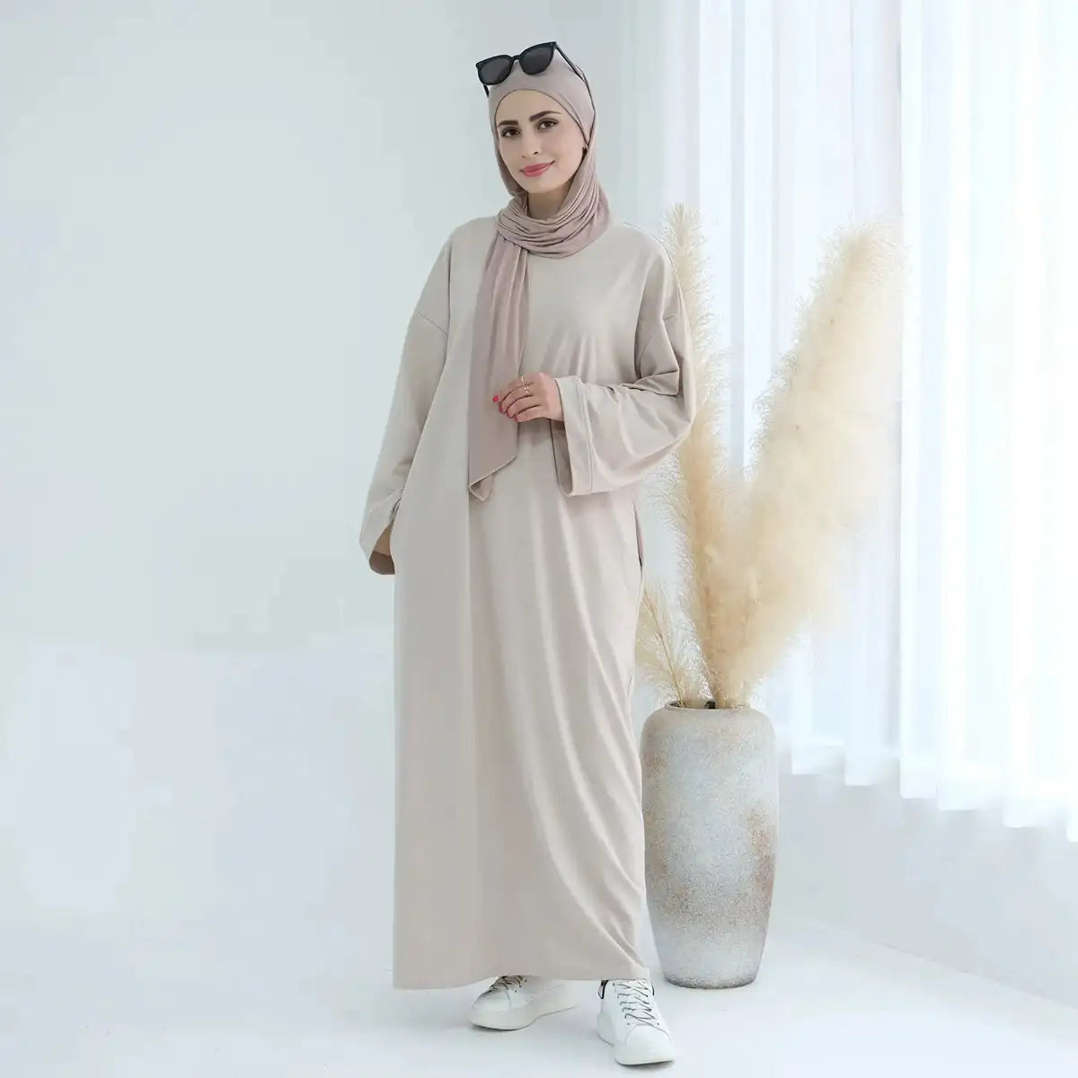 Elegant Solid Color Plain Abaya Dress for Women - Modest Muslim Prayer Dress - Perfect for Daily Wear, Prayer & Special Occasions