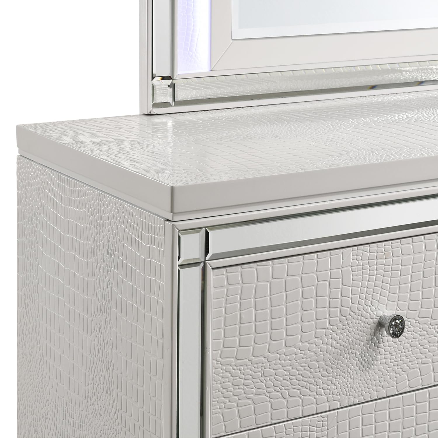 Valentino White Classic Dresser - Modern Bedroom Furniture for Home Decor & Storage | Perfect for Bedroom, Living Room, or Office