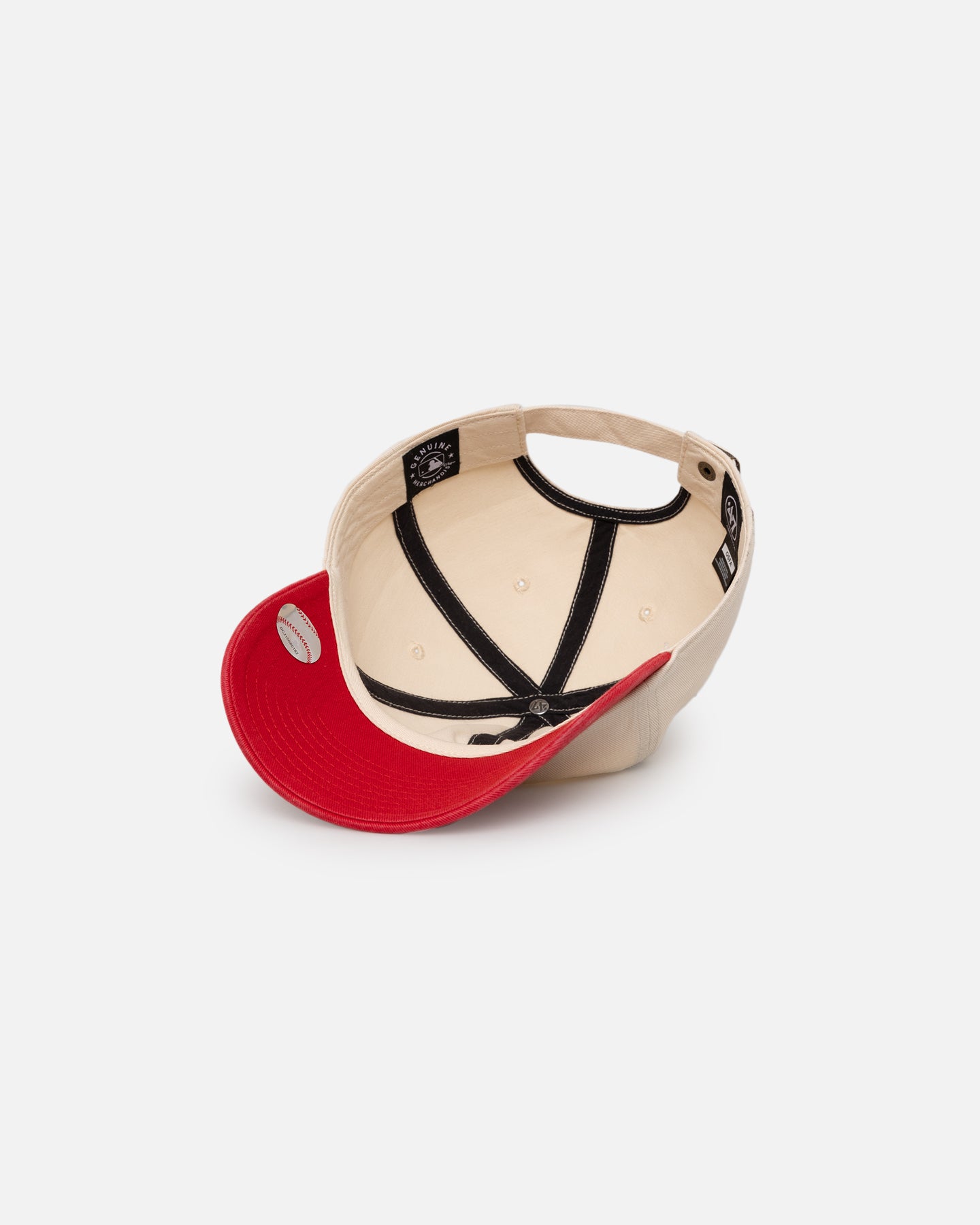 47 Brand New York Yankees Two-Tone Clean Up Strapback Hat - Natural/Red - Perfect for Baseball Games, Streetwear & Casual Outfits