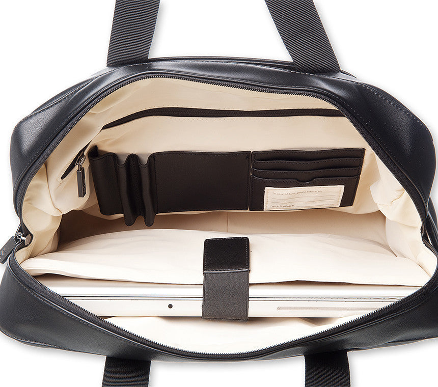 Moleskine Classic Utility Bag for Laptops & Tablets - 15 Inch Digital Device Organizer | Perfect for Work, Travel & School Accessories