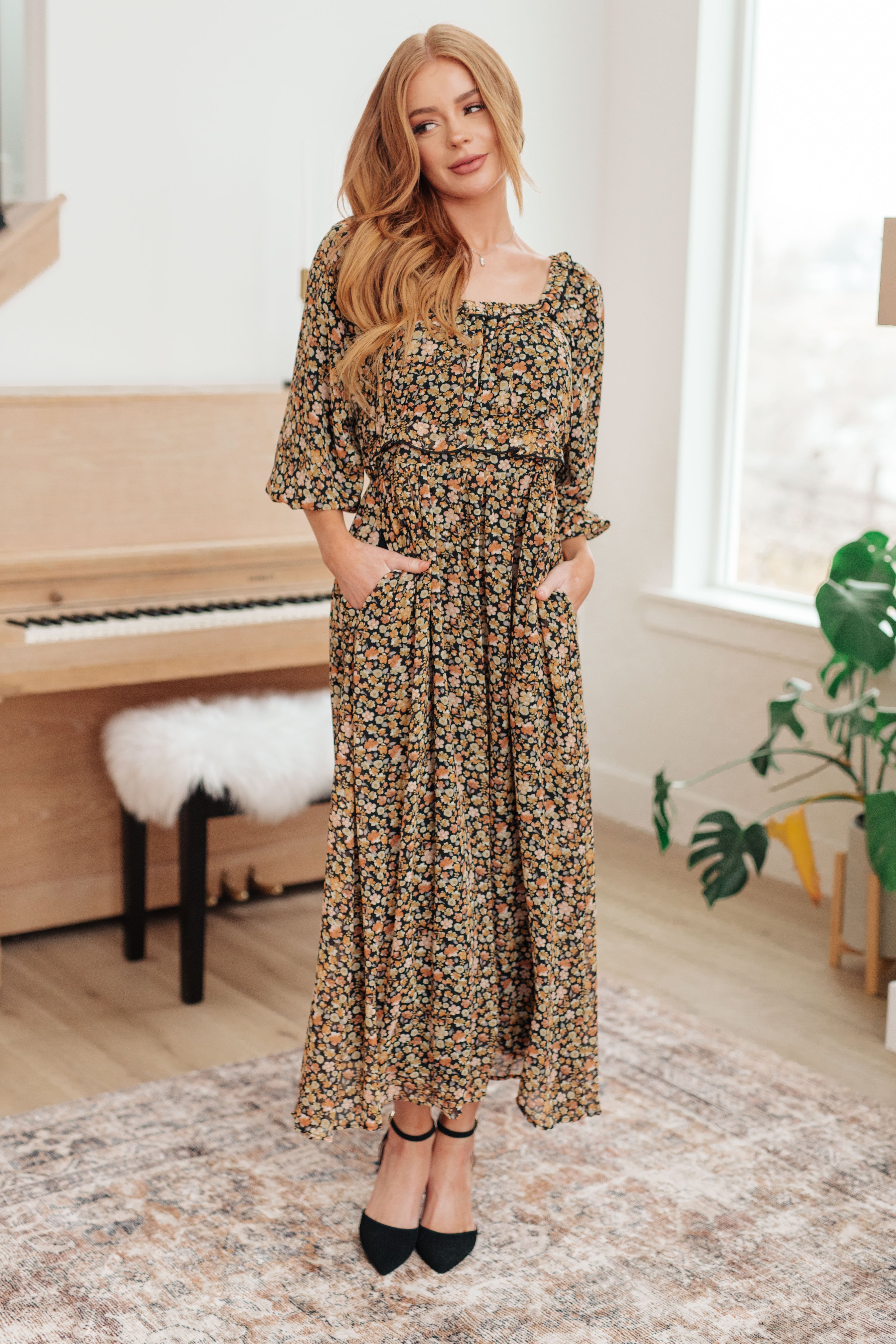 Floral Maxi Dress for Women - Elegant Long Summer Dress with Floral Print, Perfect for Beach Vacations, Weddings & Date Nights