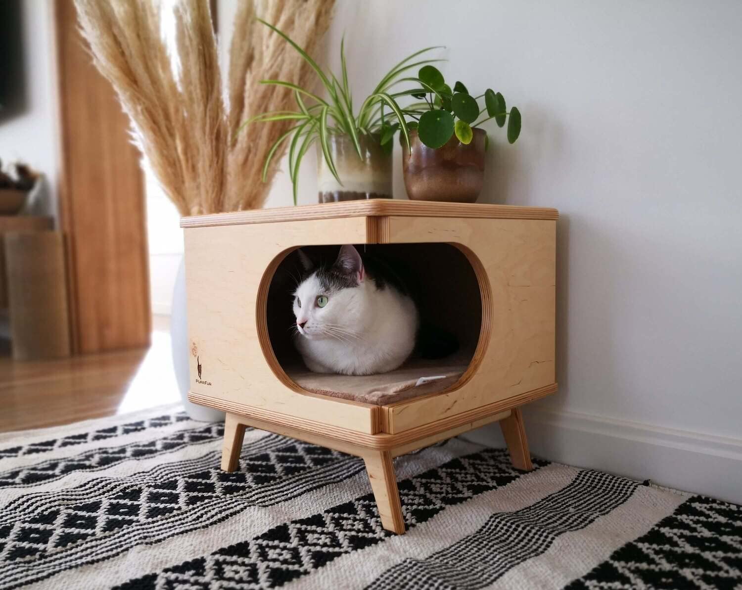 Handmade Plywood Cat House with Removable Cushion - Stylish & Comfortable Pet Bed for Indoor Cats - Perfect for Living Rooms, Bedrooms or Home Offices