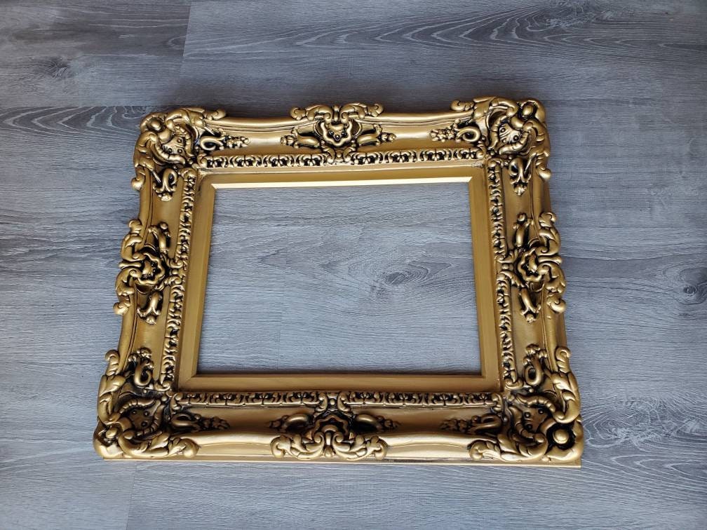 11x14 Vintage Gold Photo Frame - Colonial Baroque Ornate Wall Picture Frame for Wedding, Home Decor & Gifts - Perfect for Living Room, Bedroom & Office Display
