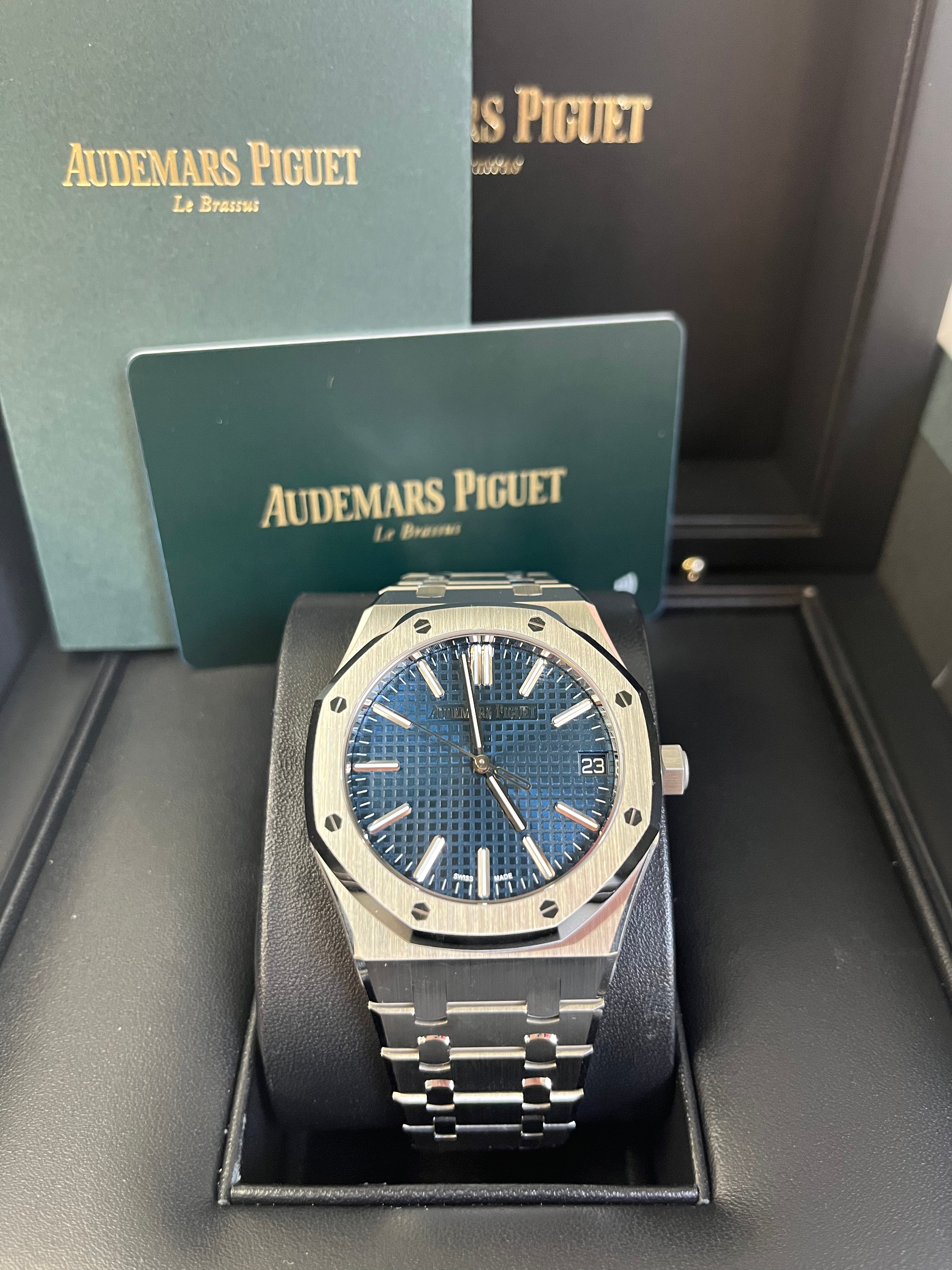 Audemars Piguet Royal Oak 41mm Selfwinding Watch - 50th Anniversary Edition with Blue Dial & Stainless Steel Bracelet (Model 15510ST.OO.1320ST.01) | Luxury Timepiece for Men, Perfect for Business Meetings & Special Occasions
