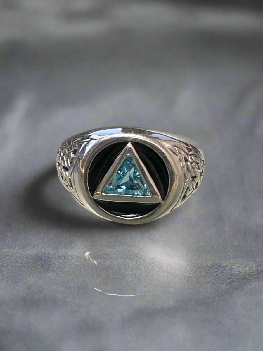 Celtic AA Recovery Silver Ring for Men & Women - Strength & Unity Symbol TR1020 - Perfect for Gifts, Weddings & Spiritual Healing