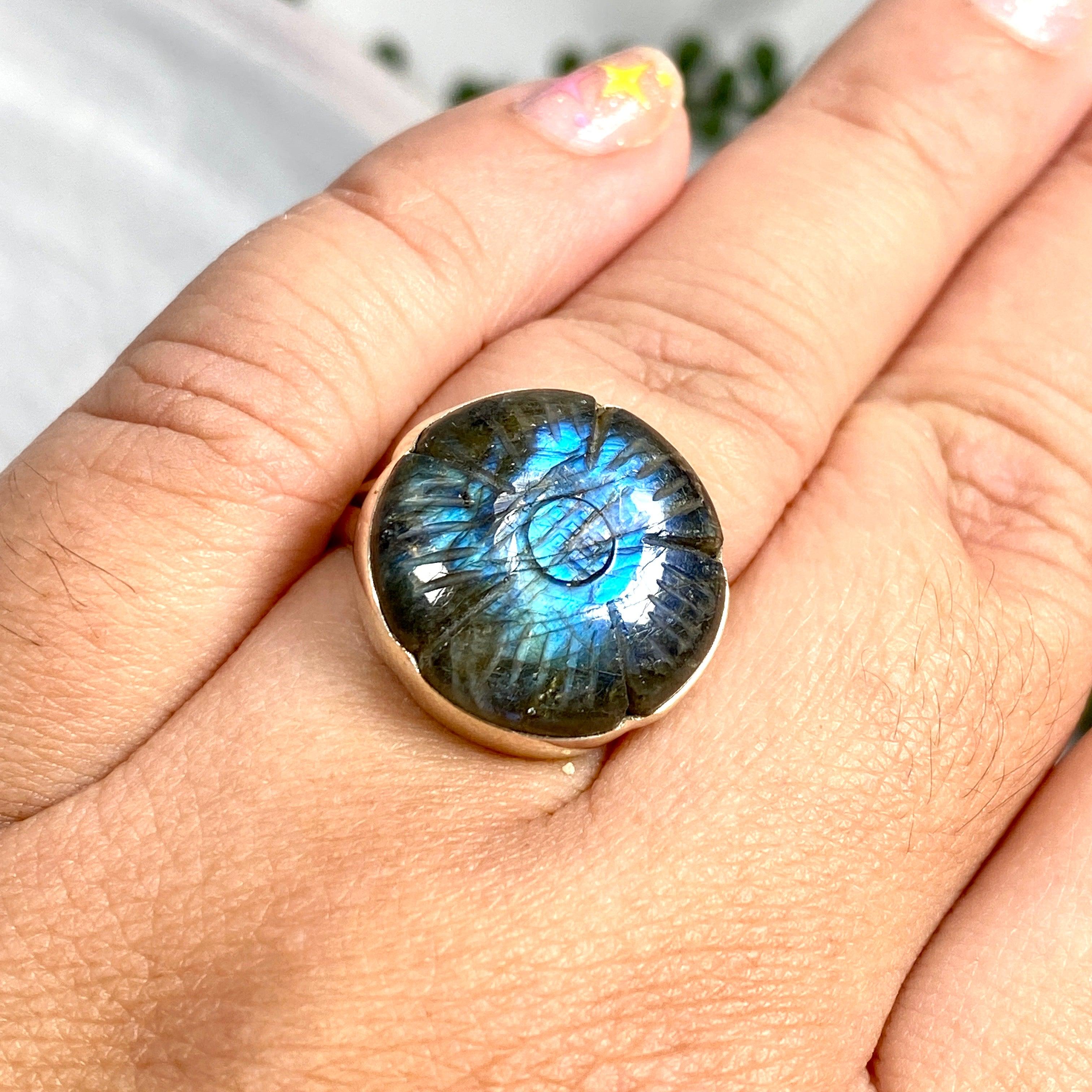 Labradorite Flower Cabochon Ring with Split Band - Sterling Silver Gemstone Jewelry for Women - Perfect for Boho Style, Gift Giving & Special Occasions