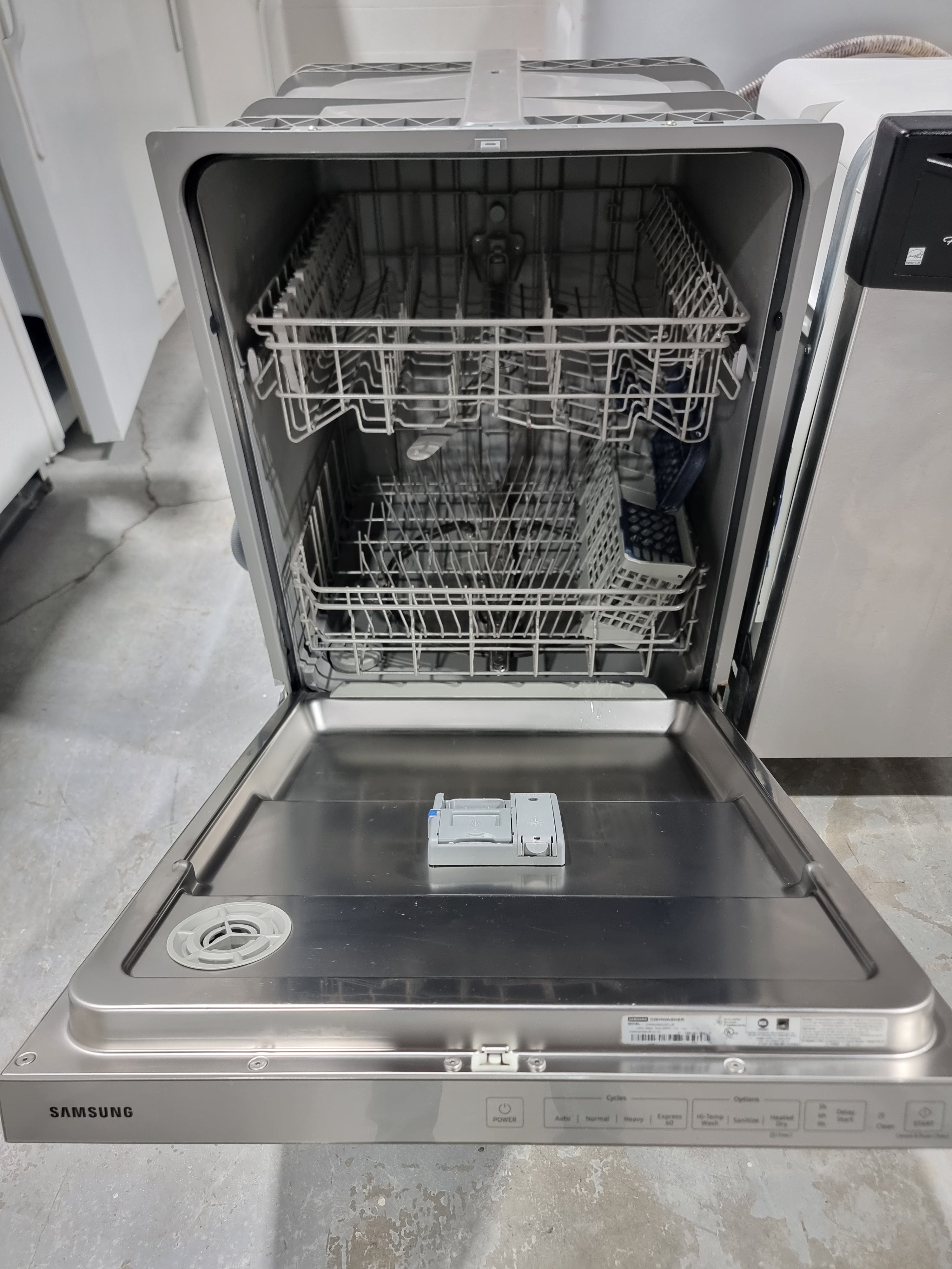 Samsung 24 Inch Stainless Steel Dishwasher with Stainless Steel Tub | DW80M2020US | Perfect for Modern Kitchens & Large Families