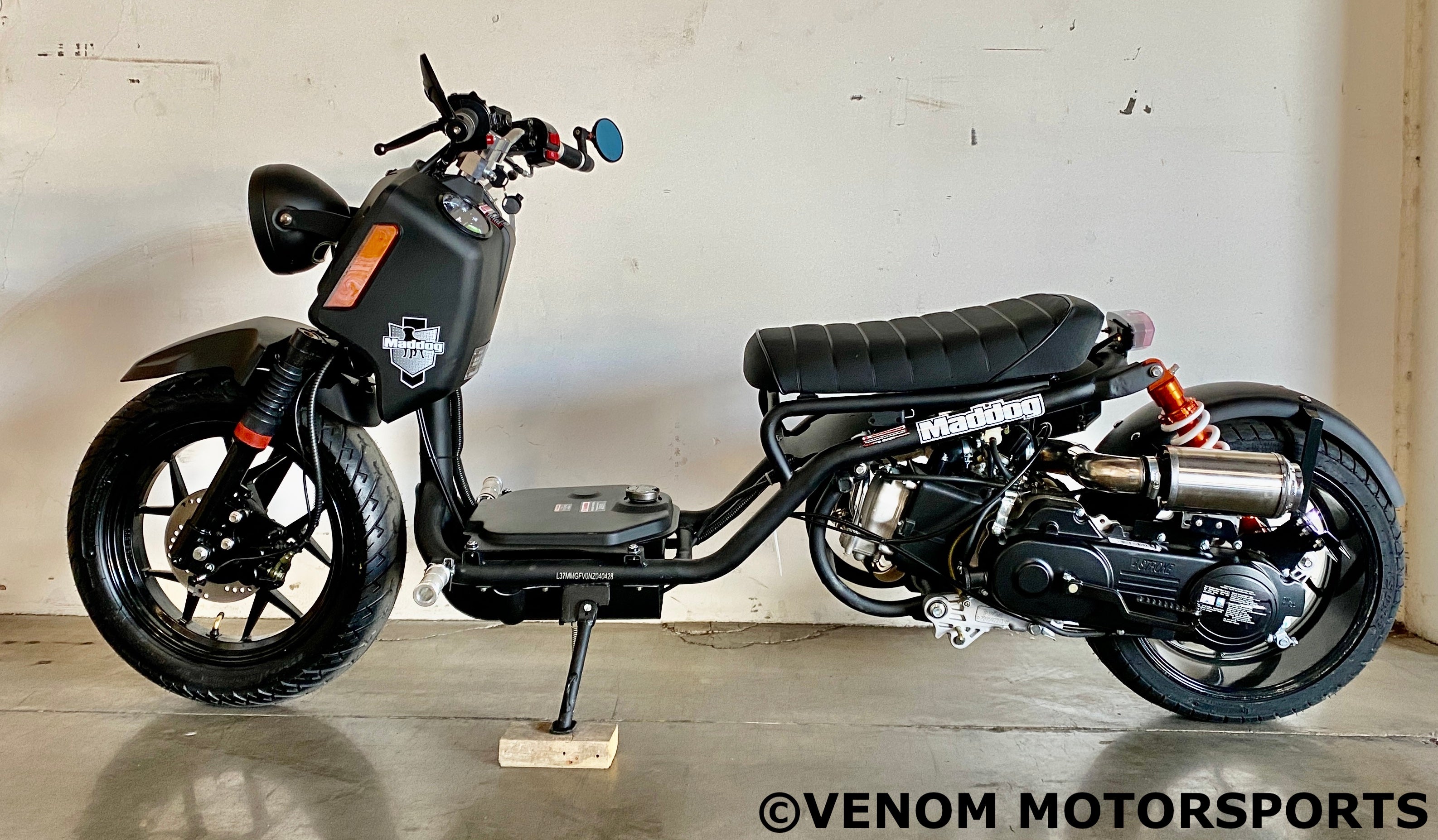 150cc Maddog Scooter - 5th Generation Automatic Transmission Moped for Adults - Perfect for Urban Commuting & Weekend Adventures