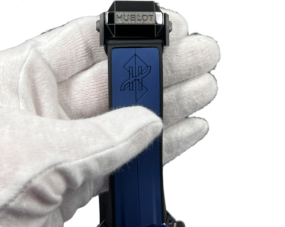 Hublot Big Bang Chronograph Sang Bleu Ceramic Men's Luxury Watch - Swiss Made Automatic Timepiece for Business, Gifting & Special Occasions