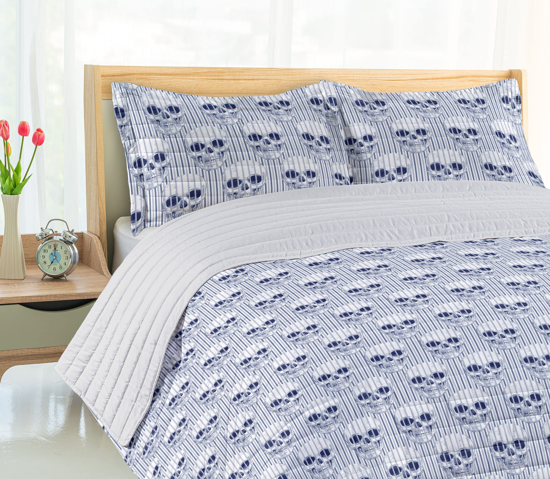 Ambesonne Skull Microfiber Bedspread Set - Queen Size Navy Blue & White Skull Print Bedding with Pillow Shams & Comforter - Geometric Pattern Optical Illusion Design - Soft Luxury Bedroom Decor for Gothic, Halloween or Modern Home Theme