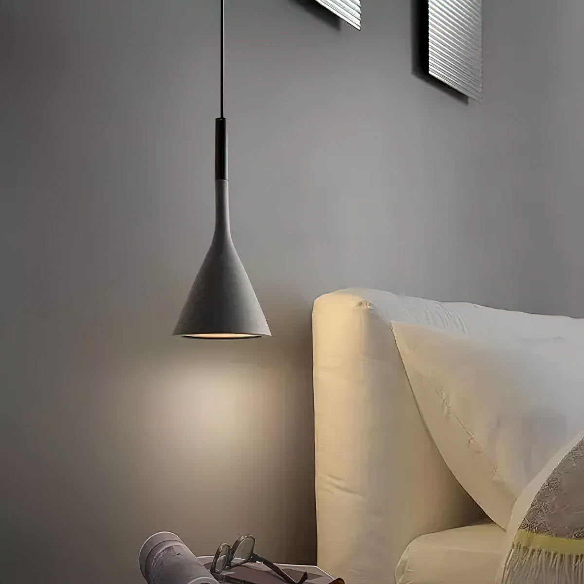 Aplomb Trumpet Pendant Light - Modern Brass Ceiling Fixture for Dining Room, Kitchen Island & Bedroom Lighting