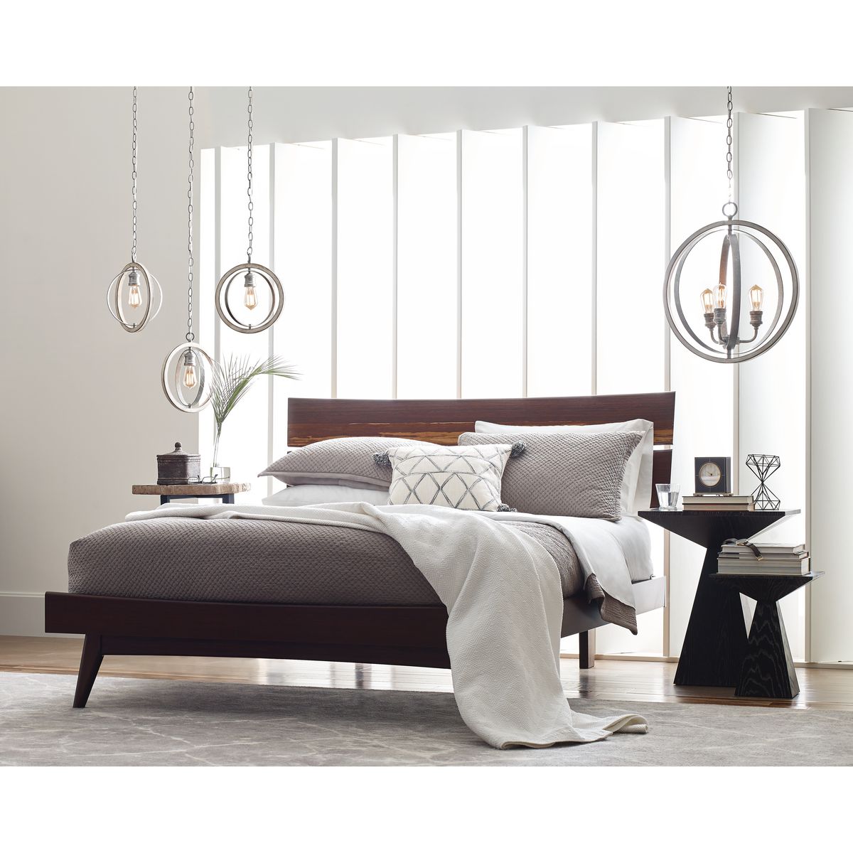 Conestee Collection 6-Light Modern Pendant Lighting Fixture for Dining Room, Kitchen Island, and Living Room Decor