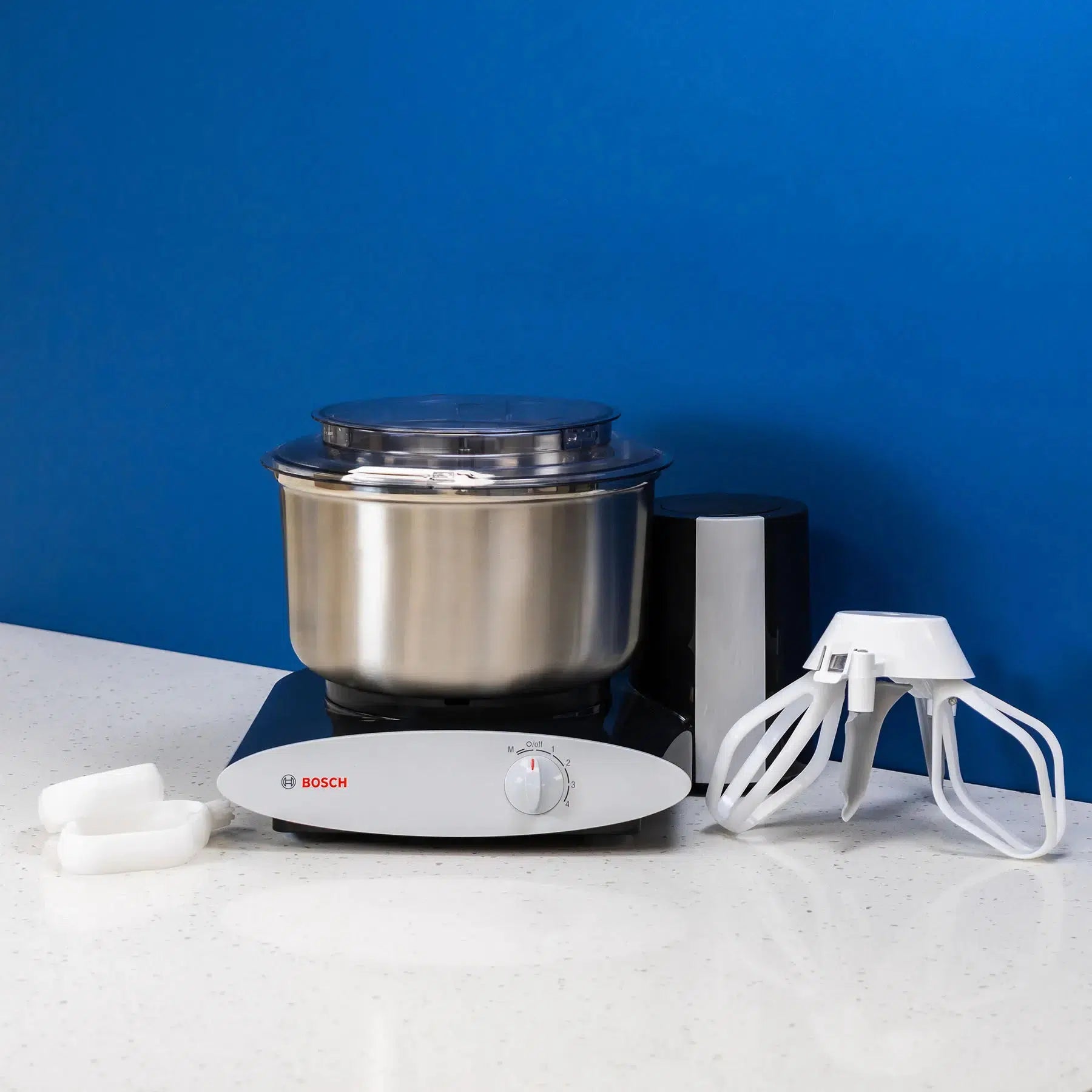 Bosch Universal Plus Stand Mixer with Baker's Pack Bundle - 1000W Powerful Electric Kitchen Mixer for Baking, Dough Kneading & Whipping (Black) | Perfect for Home Bakers, Pastry Chefs & Cooking Enthusiasts