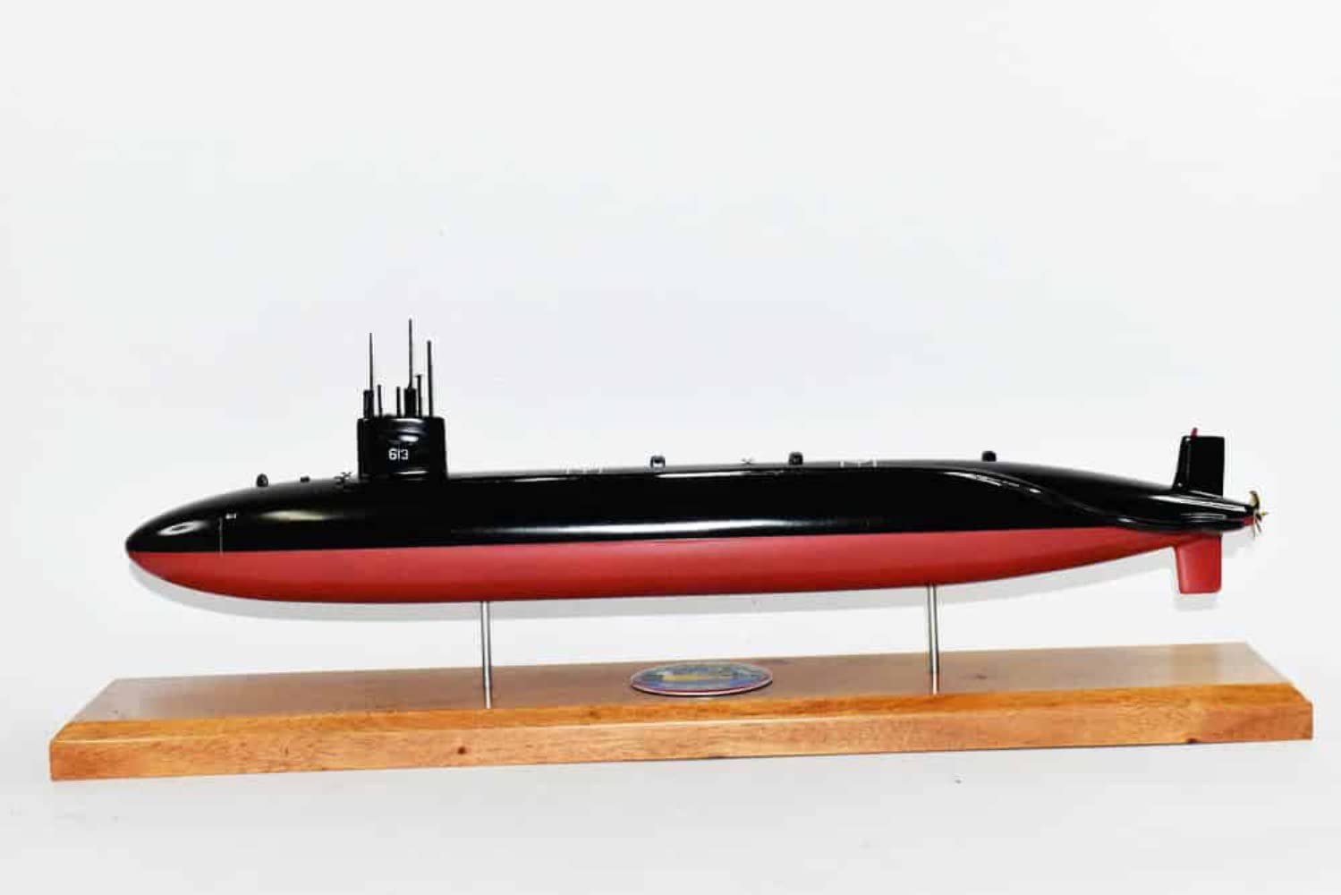USS Flasher SSN-613 Submarine Model - US Navy Permit Class Scale Model in Mahogany | Collectible Military Ship Display for Home Office & Navy Enthusiasts