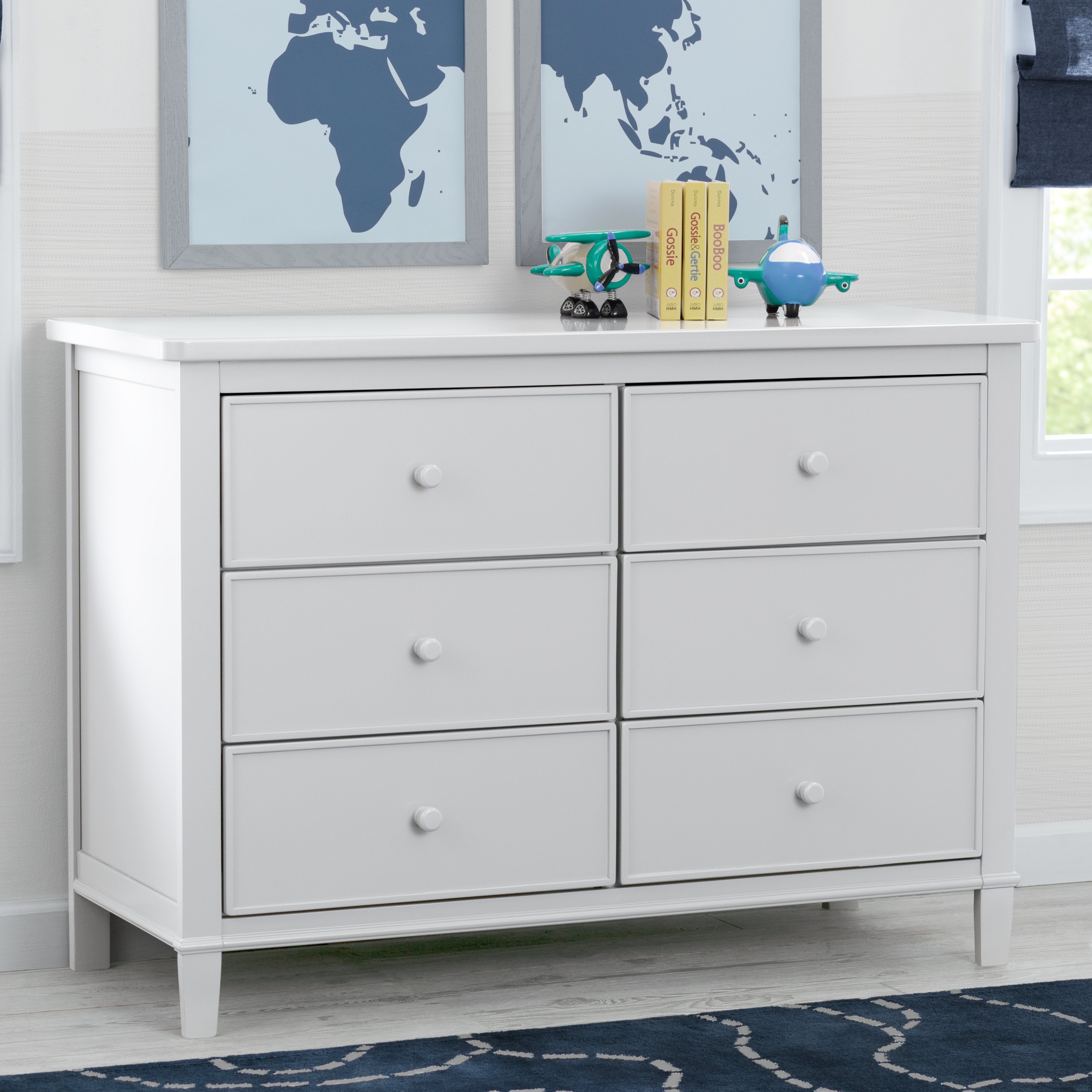 White (100)
