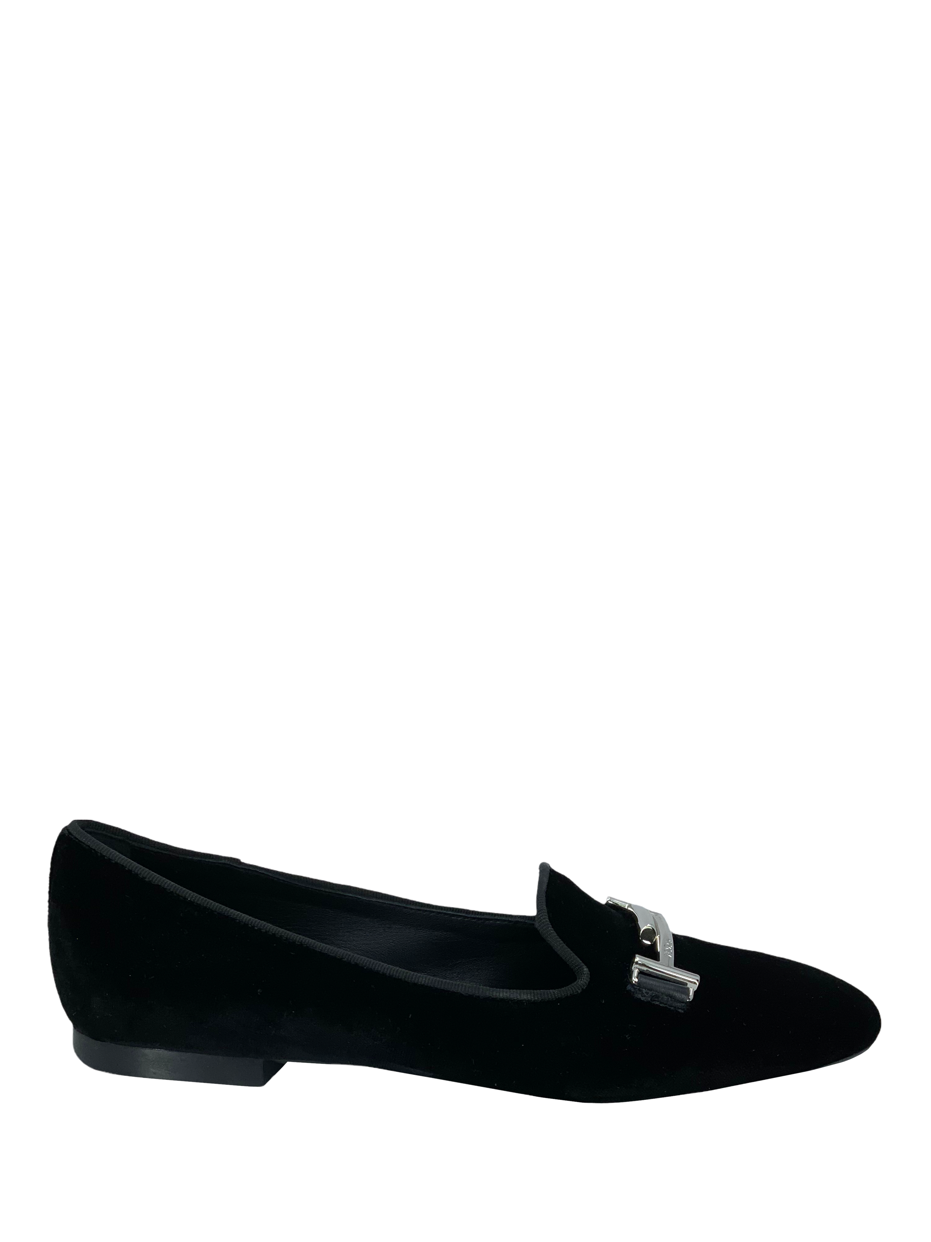 TOD'S Gommino Double T Velvet Driving Shoes for Women - Size 7 | Luxurious Velvet Loafers for Casual Wear, Office & Date Night Outfits