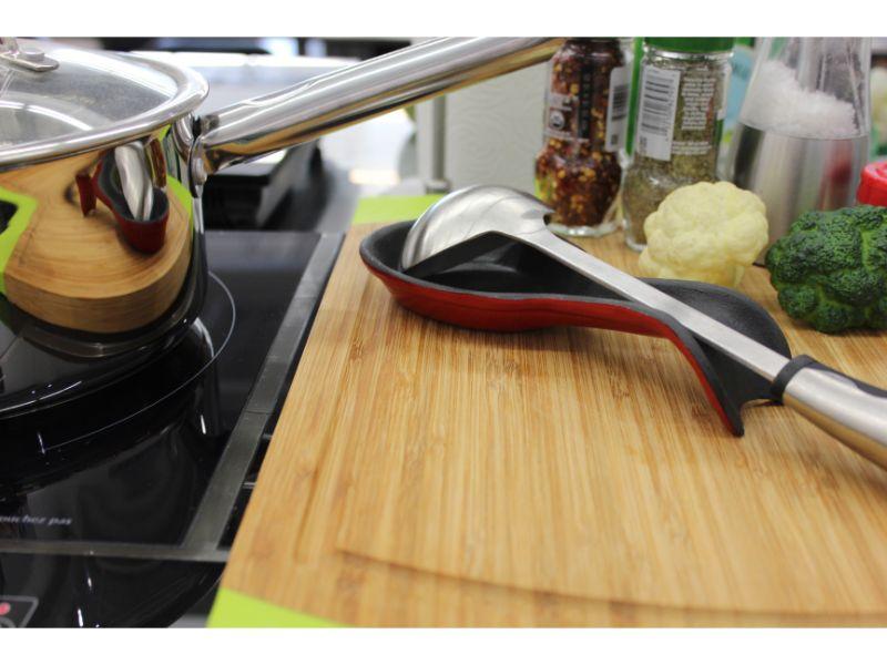 BergHOFF Neo 2-Piece Cast Iron Spoon Rest and Steak Press Set - Durable Kitchen Utensil Holder & Meat Weight for Grilling, Cooking - Perfect for Stovetop, BBQ, and Restaurant Use