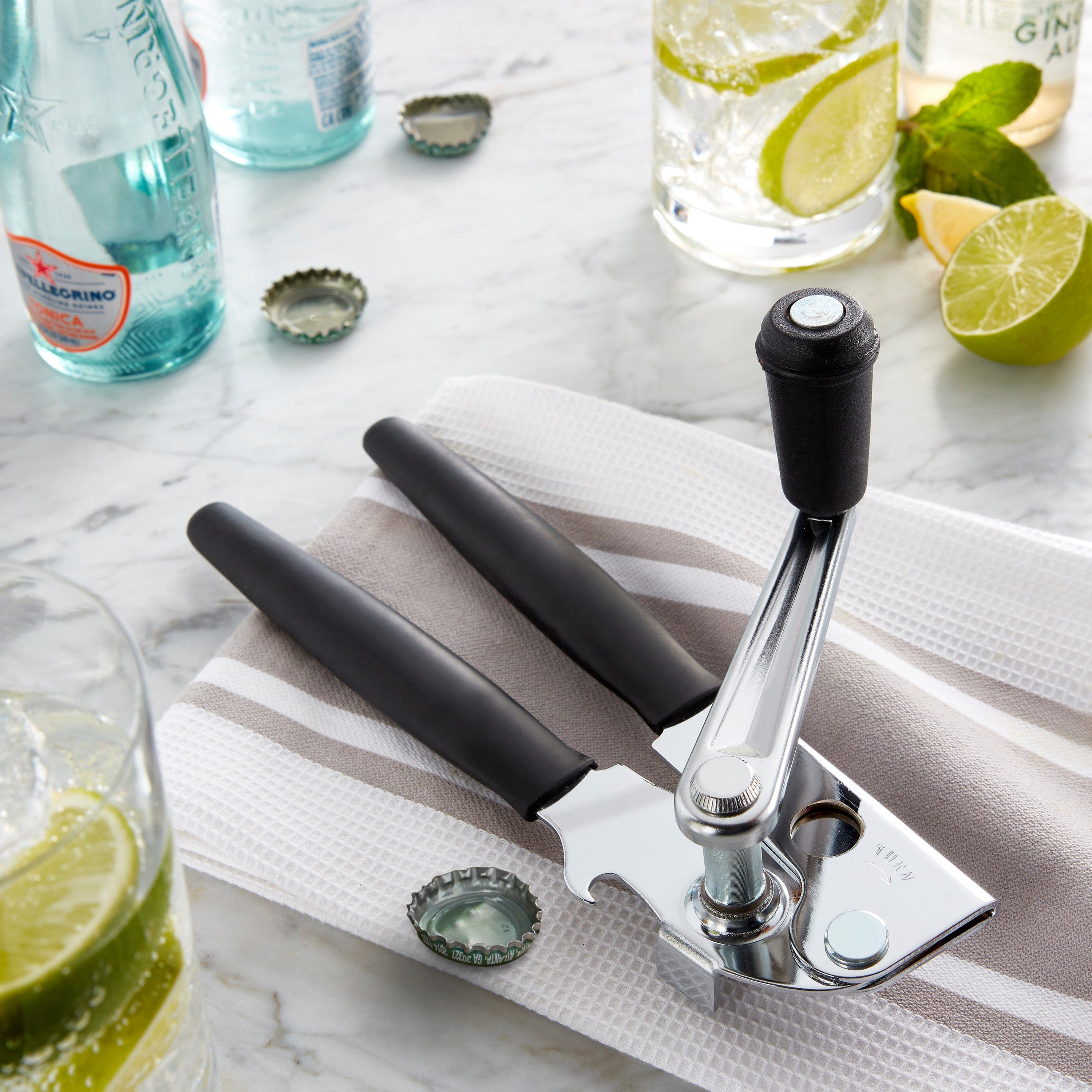 Heavy Duty Manual Crank Can Opener - Easy Turn Handle for Effortless Opening - Perfect for Camping, Emergency Kits & Home Kitchen Use