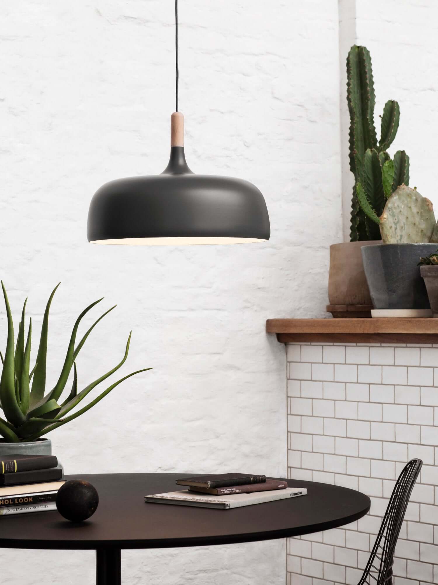Stylish Acorn Pendant Light Fixture - Modern Hanging Ceiling Lamp for Kitchen Island, Dining Room & Bedroom Decor