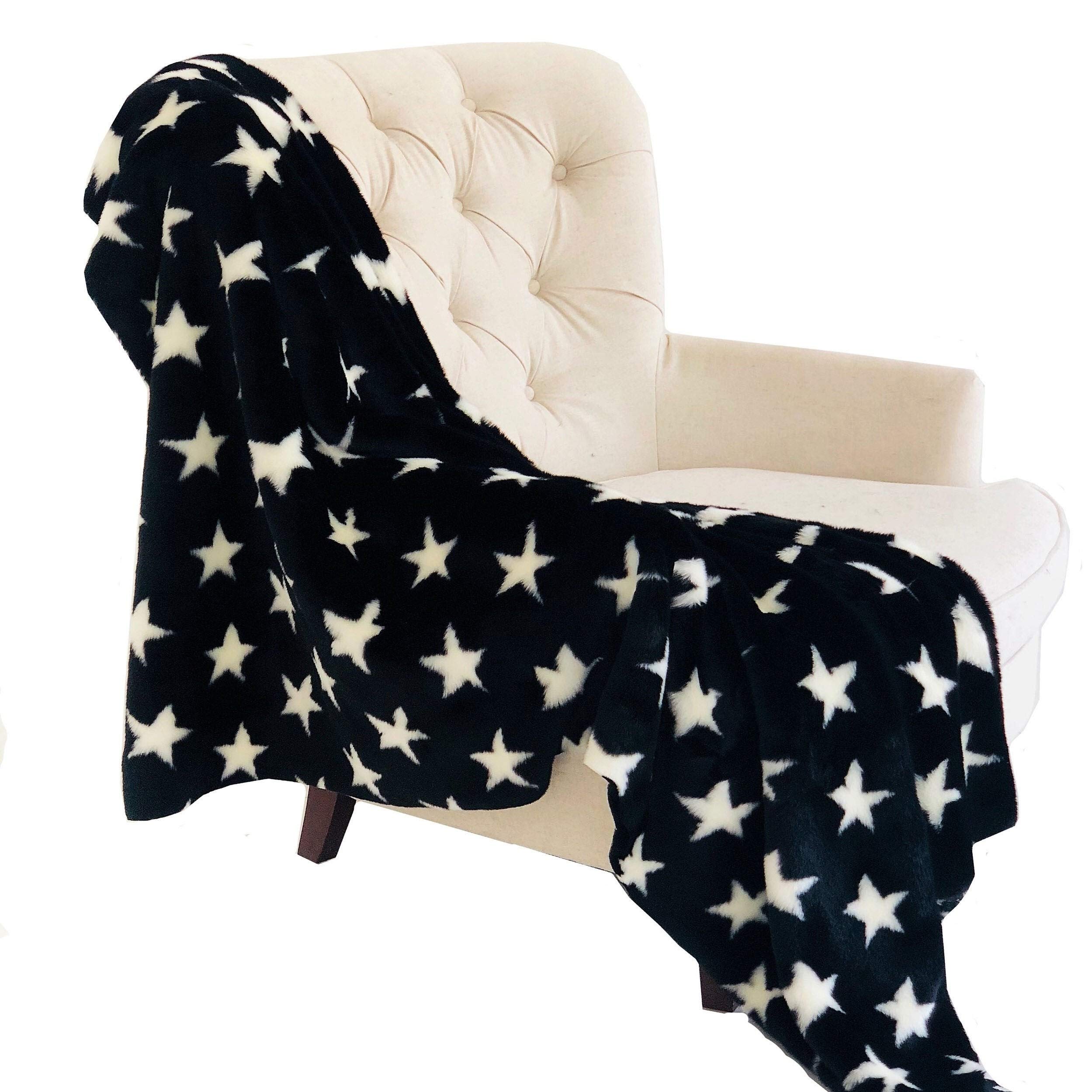 Plutus Brands Black and White Stars Soft Fleece Throw Blanket 60x90 Inches - Cozy and Warm for Bed, Couch, Sofa, or Travel - Perfect Gift for Home Decor and Relaxation