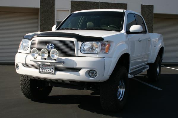 00-06 Toyota Tundra Double Cab Fenders with 4 Bulge Design | Replacement Body Panels for Pickup Trucks | Perfect for Off-Roading & Custom Builds