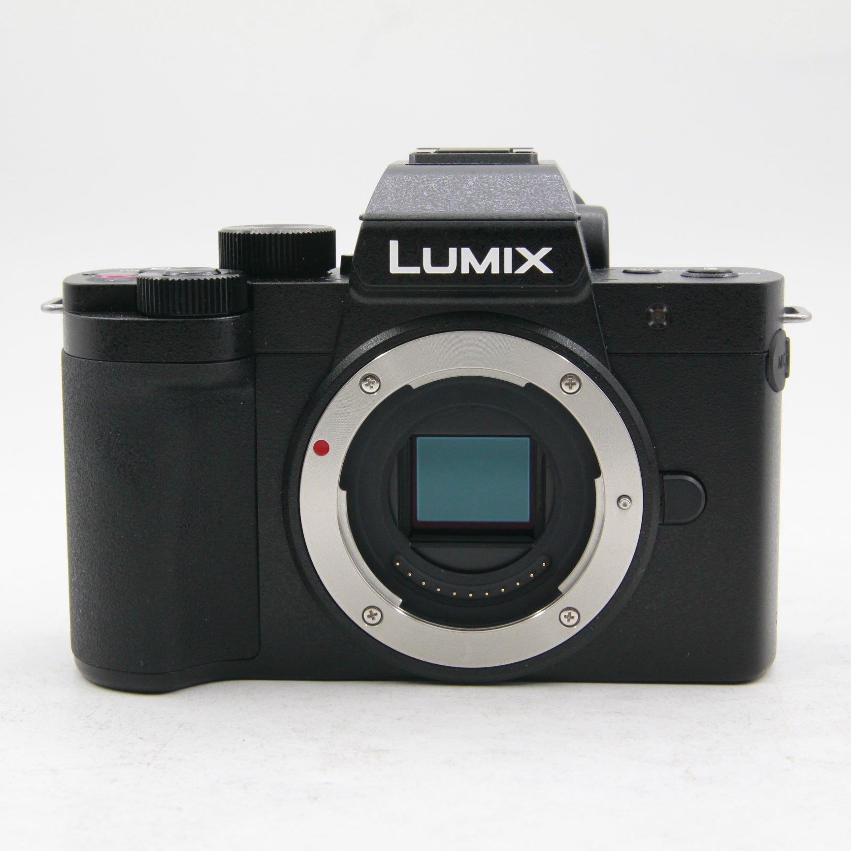 Open Box Excellent Condition Panasonic Lumix G100D Mirrorless Camera with 12-32mm Lens - Perfect for Vlogging, Travel Photography & Content Creation