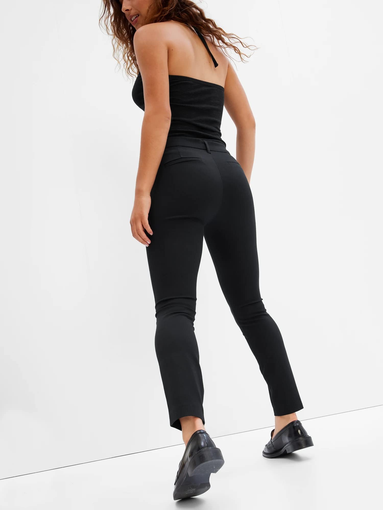 GAP Women's Skinny Ankle Pants - Bi-Stretch Denim Jeans for Work & Casual Wear | Comfortable Slim Fit Pants for Everyday Style