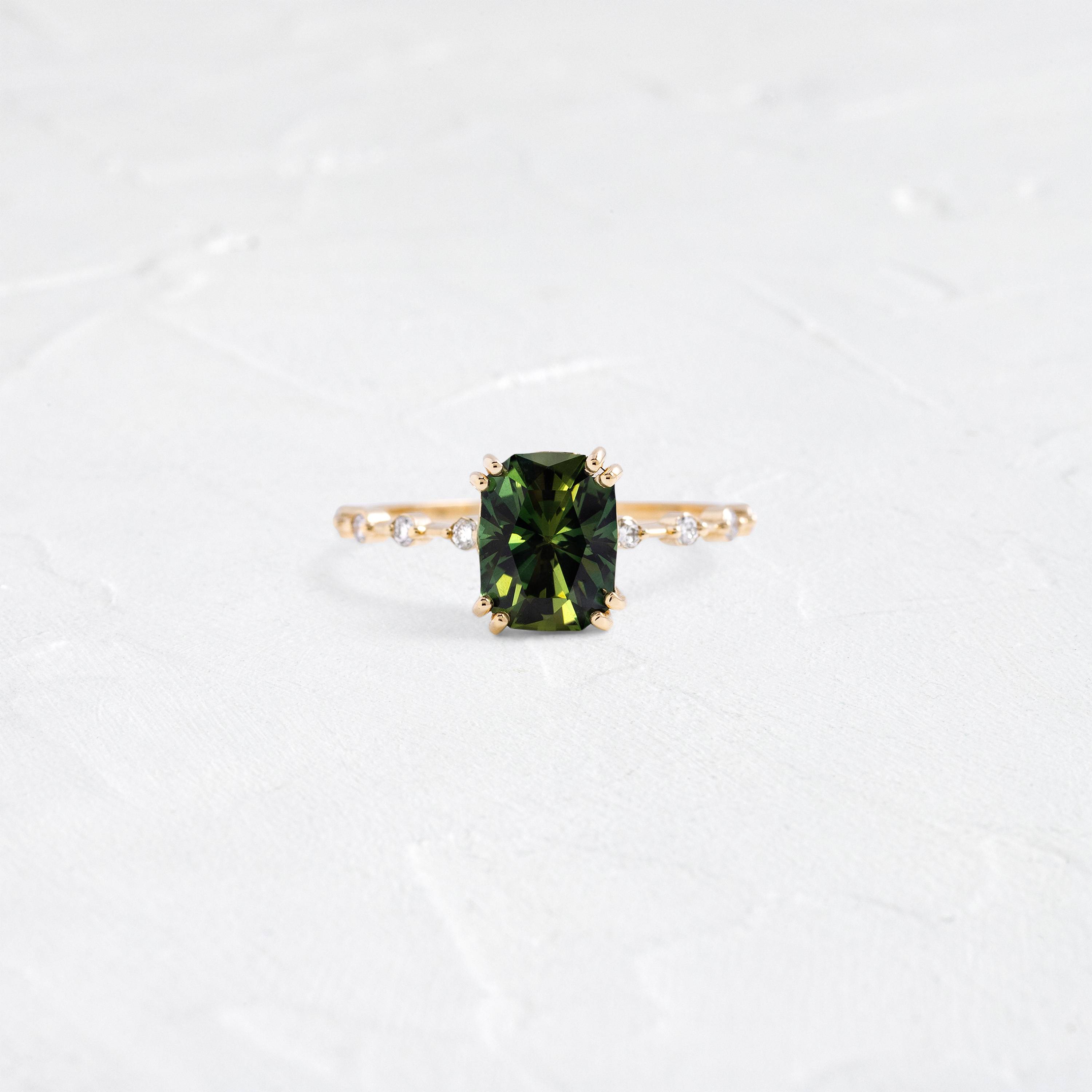 2.32ct Yellowish Green Thai Sapphire Distance Ring - Elegant Jewelry for Engagement, Wedding & Special Occasions