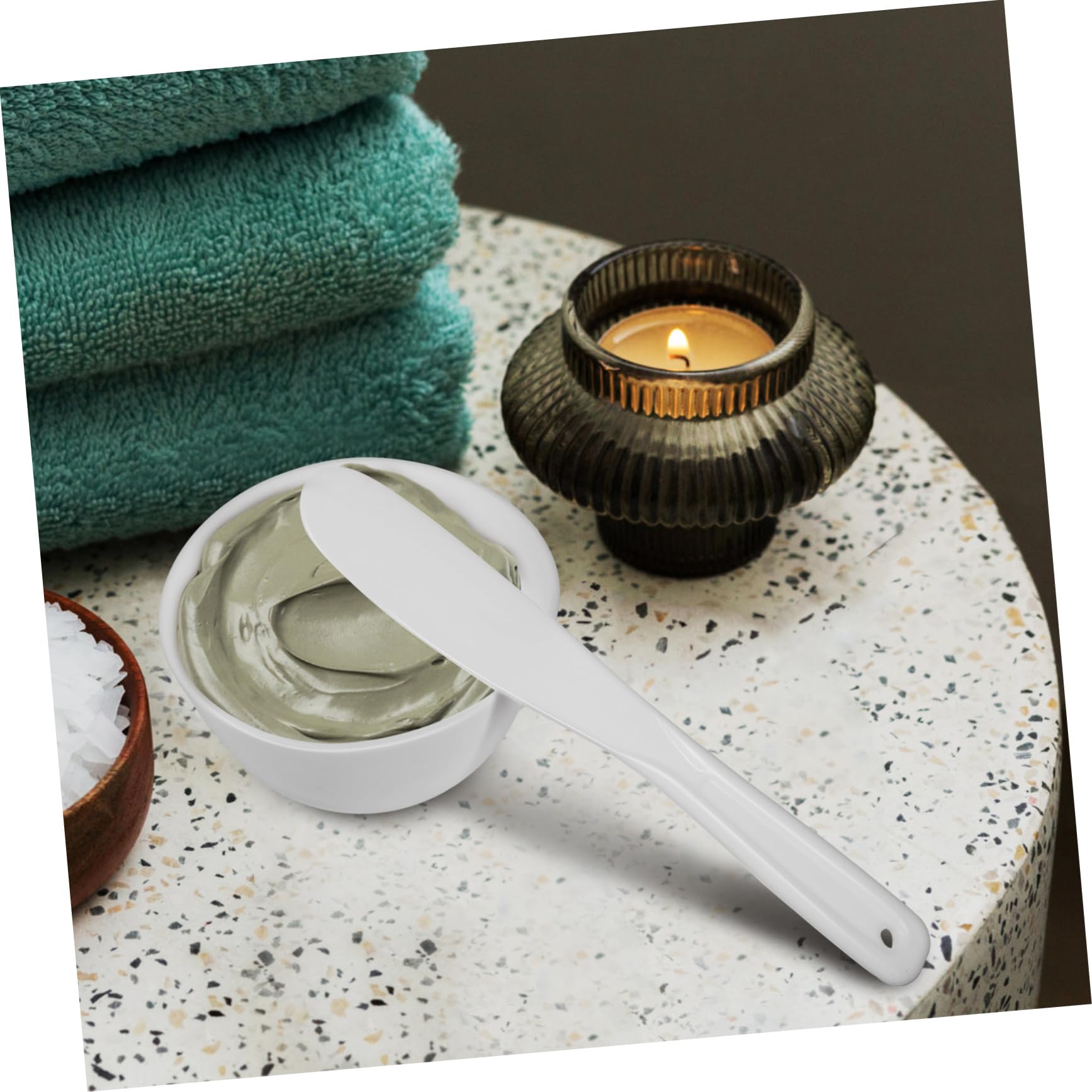 1 Set Silicone Facial Mask Mixing Bowl & Applicator - DIY Spa Skincare Tool for Mud Masks, Facials & At-Home Treatments - Perfect for Mixing Clay Masks, Creams & Skincare Products (White)