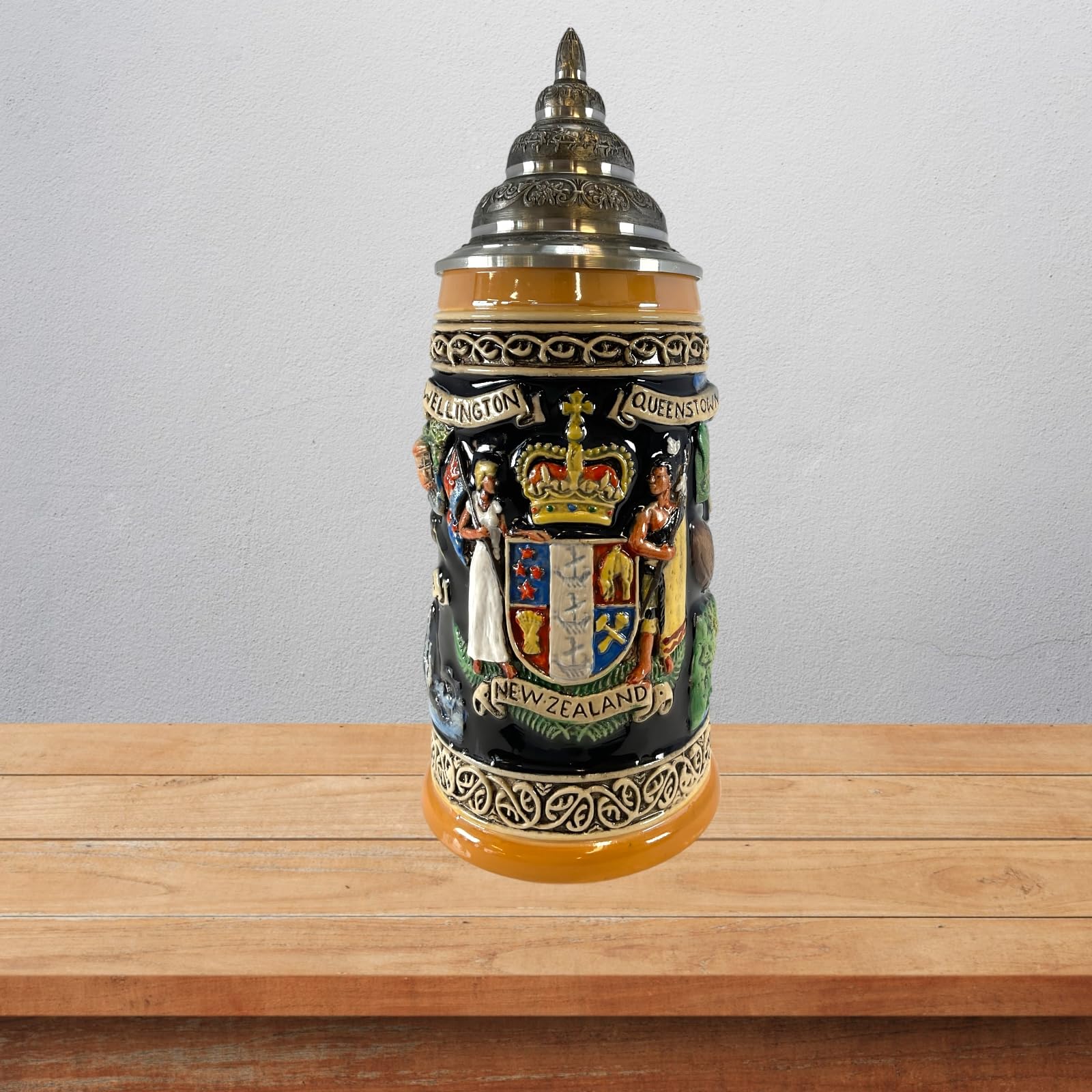 Authentic New Zealand Coat of Arms & Landmarks 0.5L German Beer Stein - Perfect for Oktoberfest, Home Bar Decor & Gift for Beer Lovers