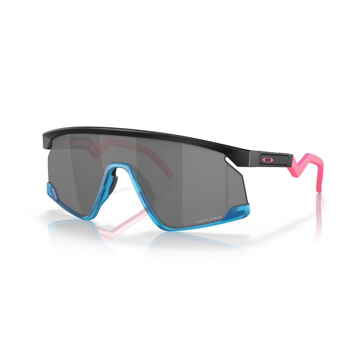 Oakley BXTR Matte Black/Prizm Black Polarized Sunglasses 0OO9280 928005 - Stylish UV Protection for Driving, Sports & Outdoor Activities