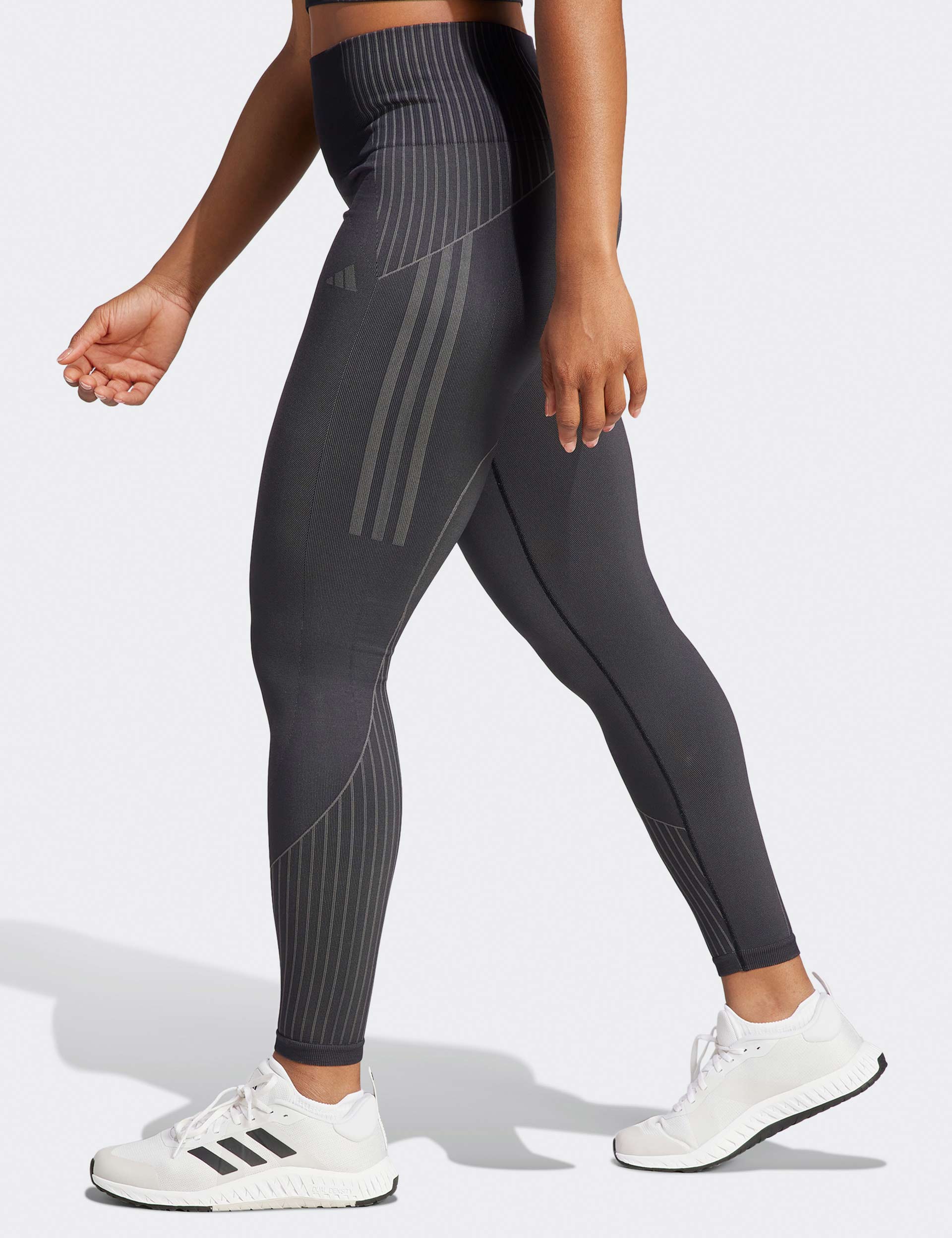 Seamless Branded 7/8 Leggings for Women - High Waist Yoga Pants - Black Workout Leggings for Running, Gym & Lounge