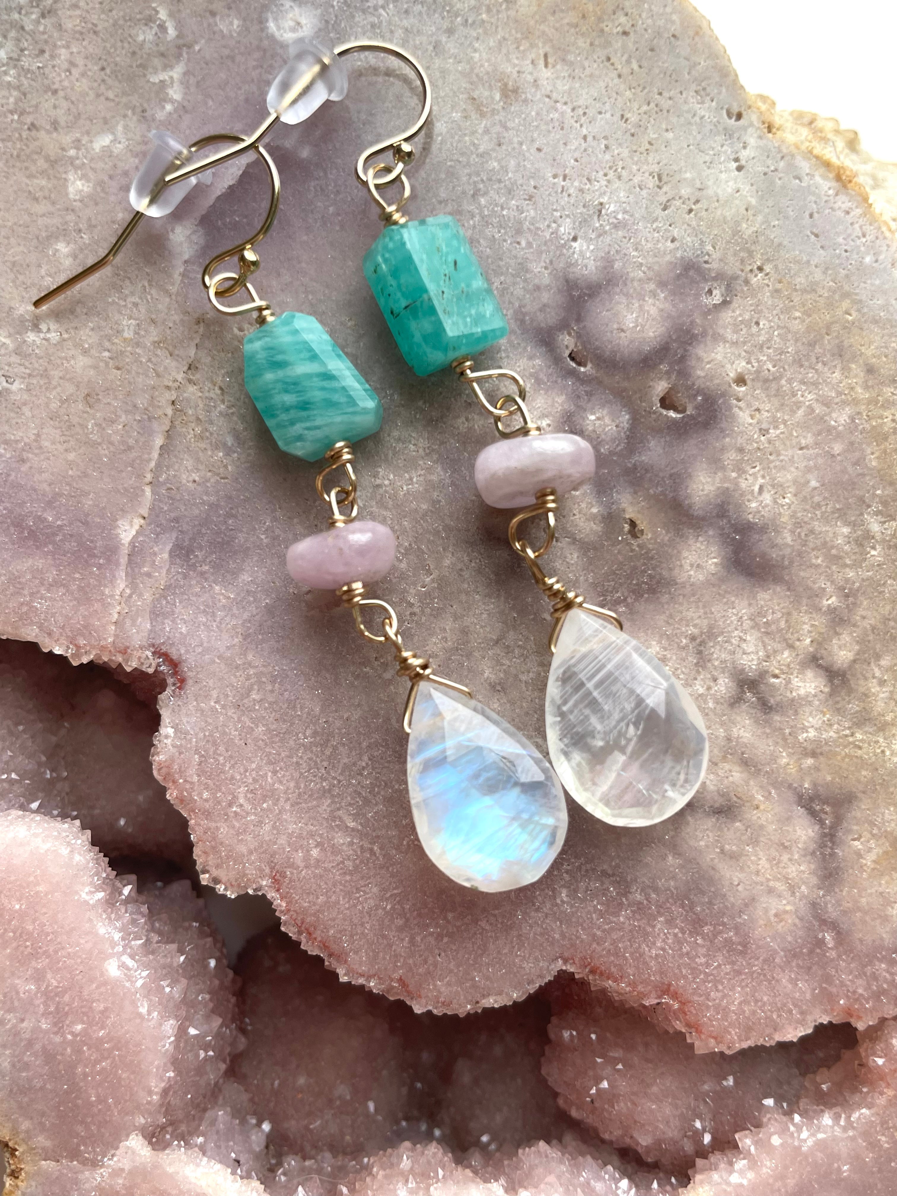 Natural Raw Crystal Dangle Earrings for Women - Boho Chic Handmade Gemstone Jewelry | Perfect for Parties, Weddings & Everyday Wear