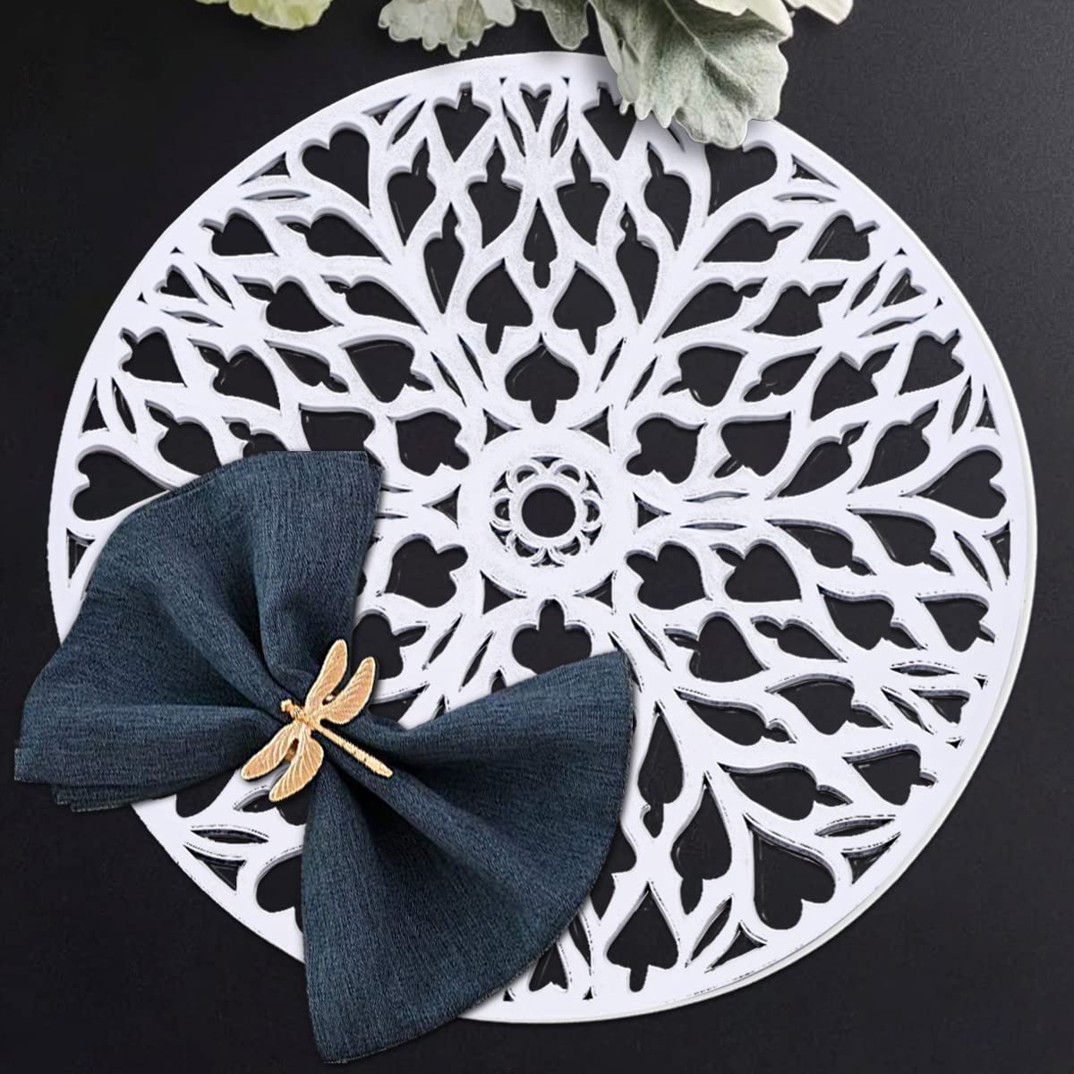 Decozen Wooden Placemats Set of 4 - Hand Carved Trivet for Kitchen, Dining & Coffee Table - Heat & Scratch Resistant - Elegant White Table Decor for Indoor/Outdoor Use - Perfect for Dinner Parties, BBQs & Holiday Gatherings